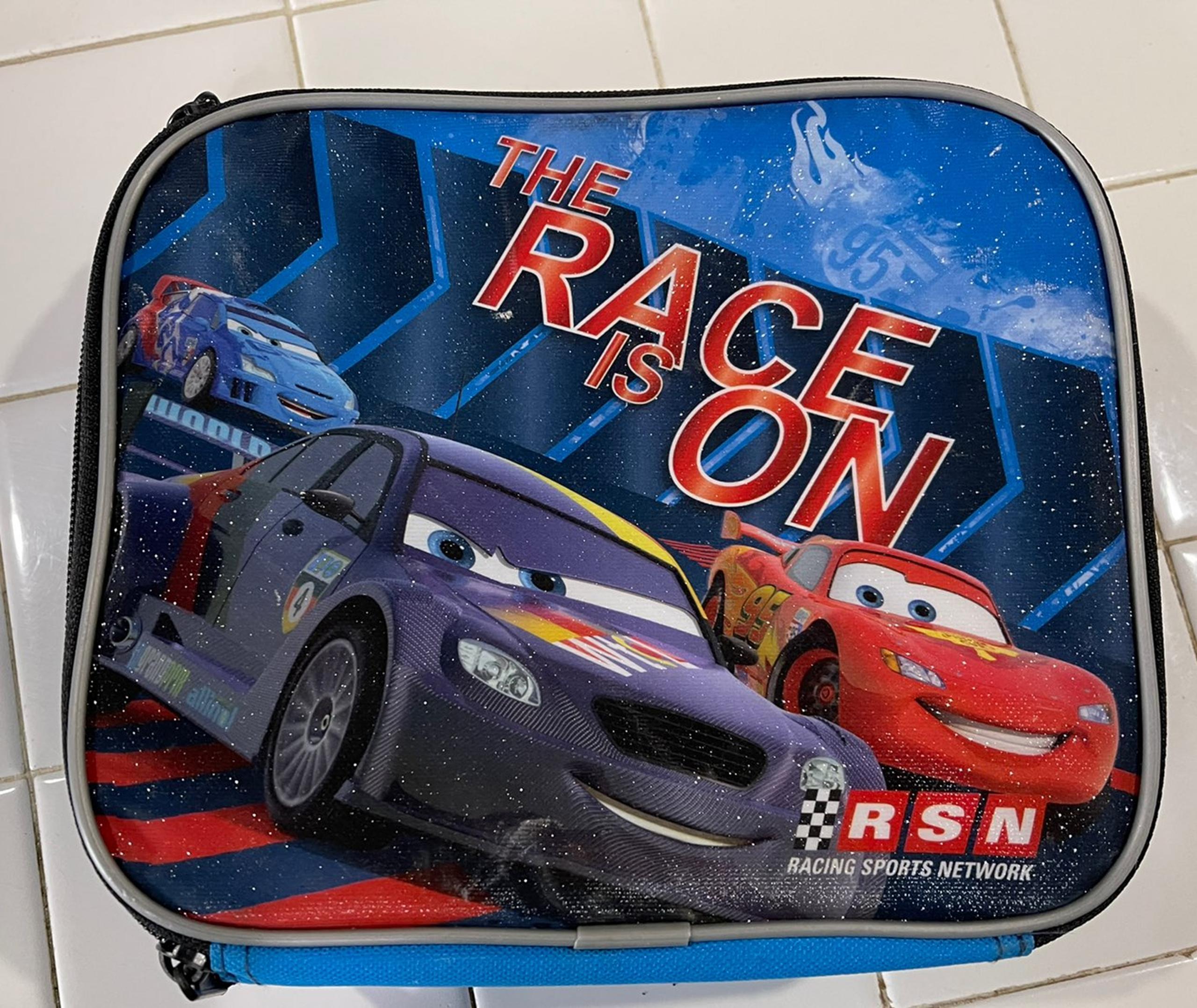 Card lunchbox