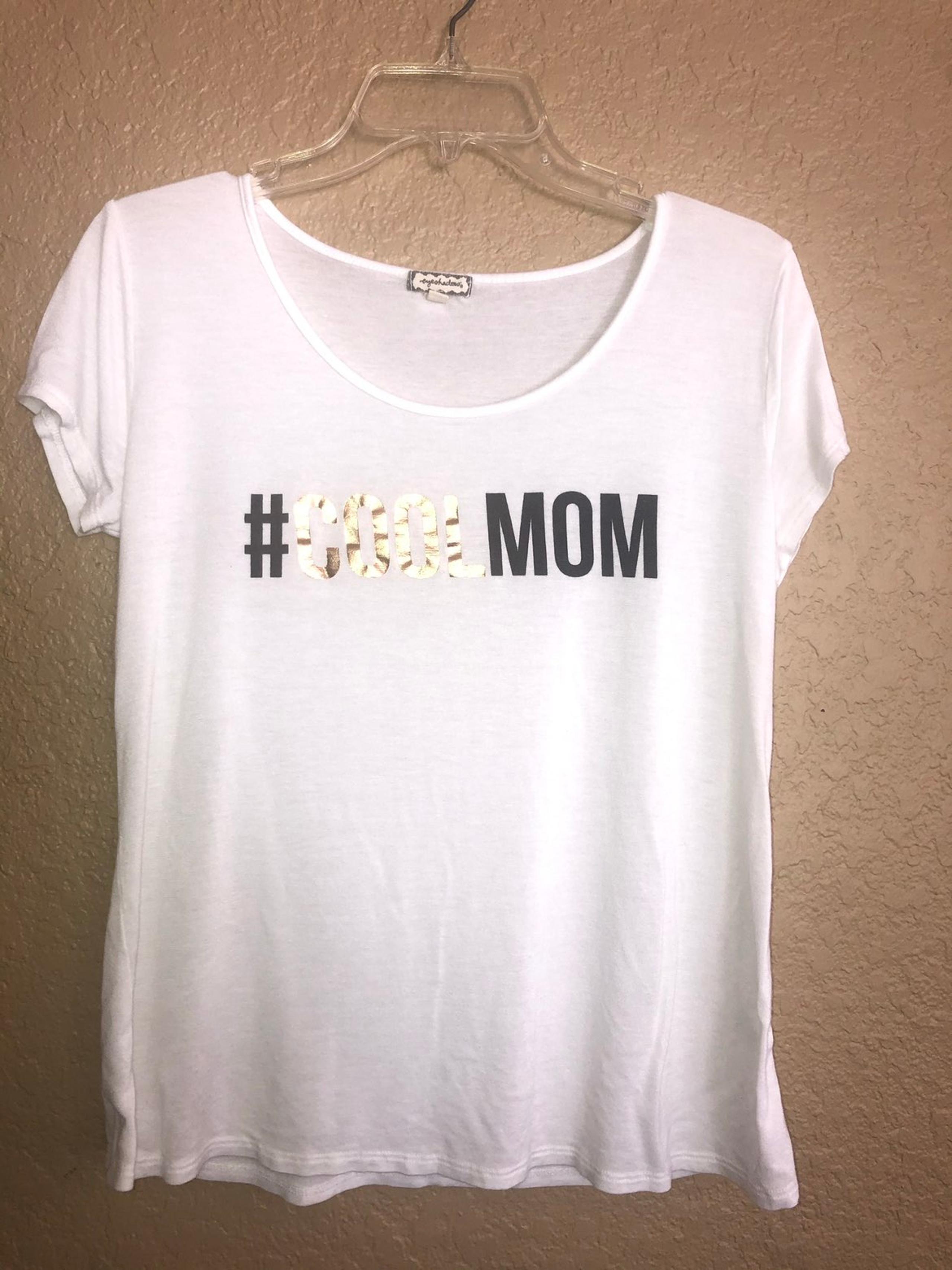 Cool Mom Graphic Tee