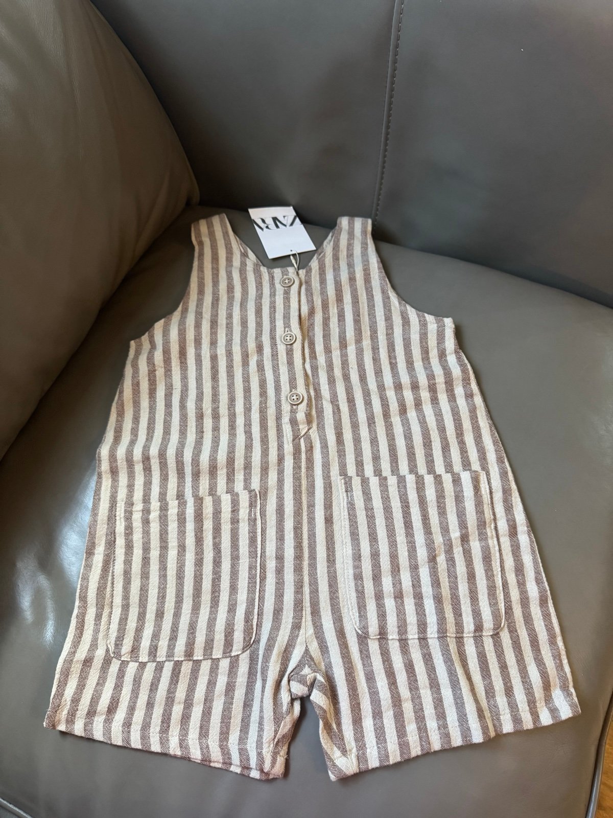 Zara new overalls sz 4
