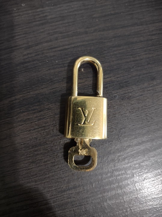 LOUIS VUITTON Brass Lock & Key #304