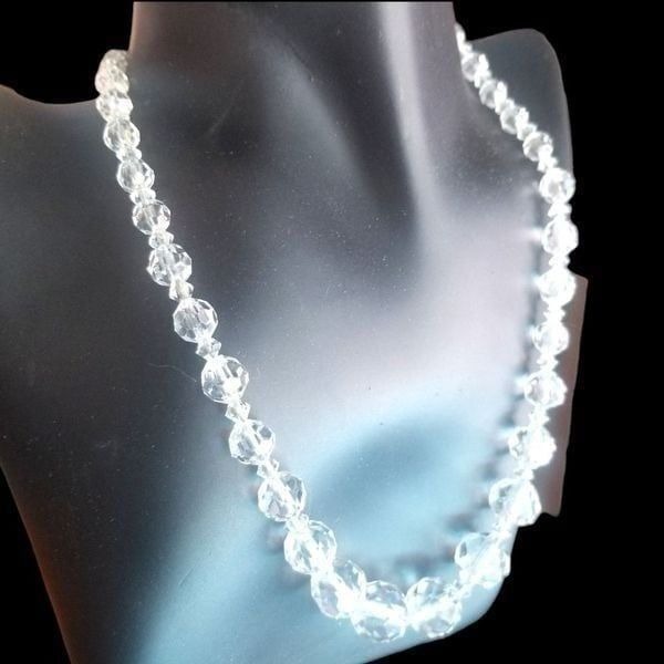 Vintage 18 Graduated Faceted Rock Crystal & Sterling Silver Necklace