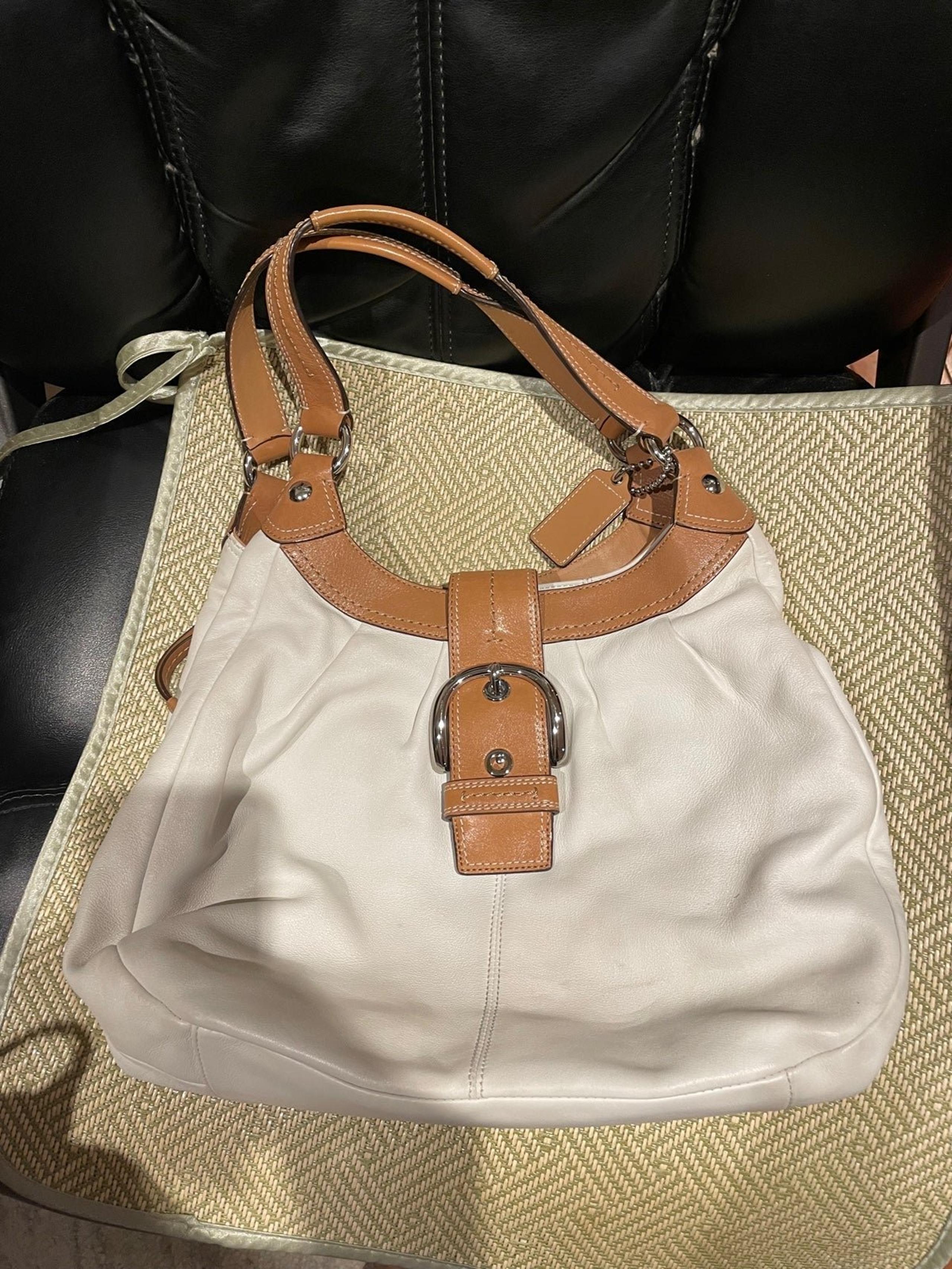 Coach Soho Lynn large hobo bag F15075