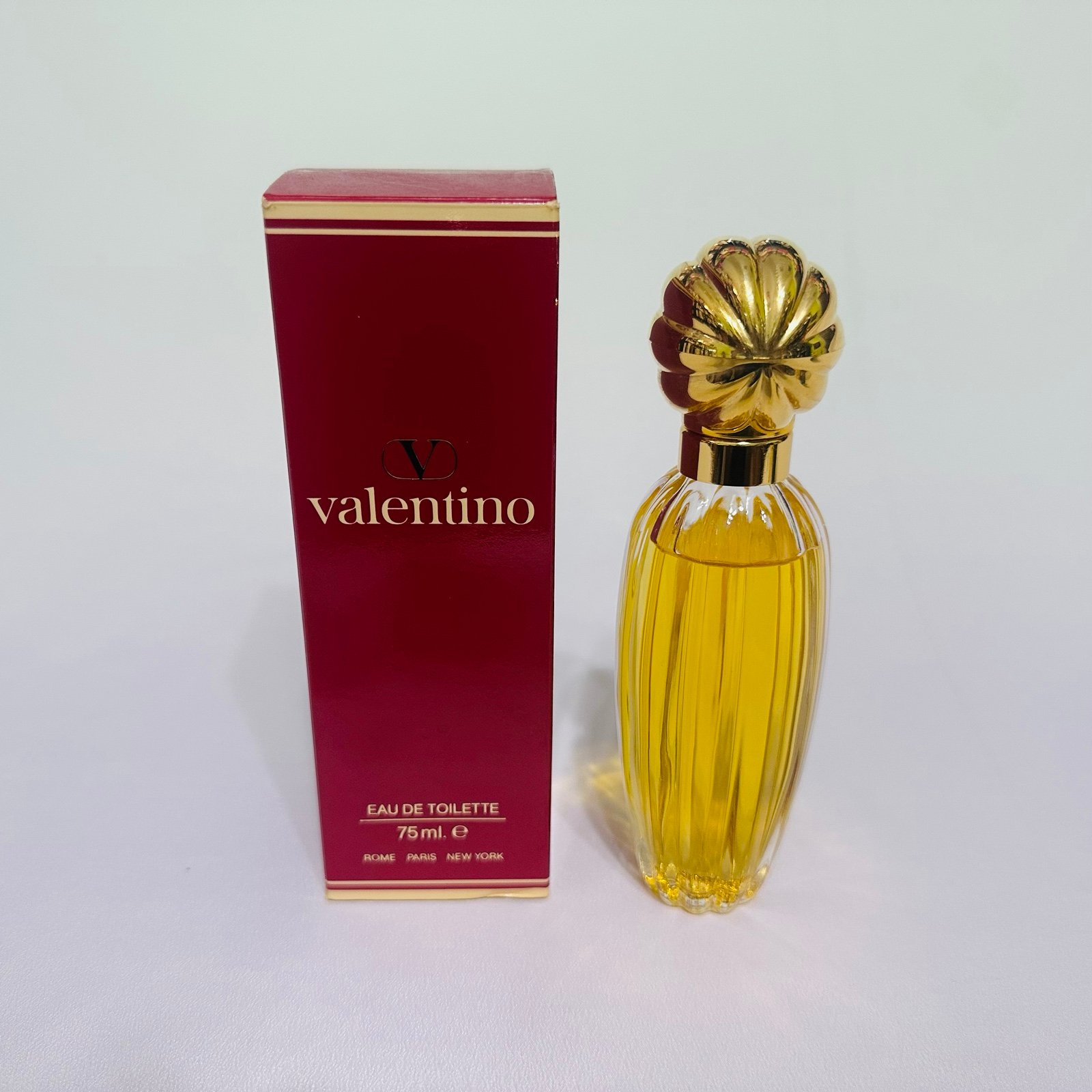 Vintage used: Valentino Women 2.5 fl.oz / 75 ml eau de toilette splash