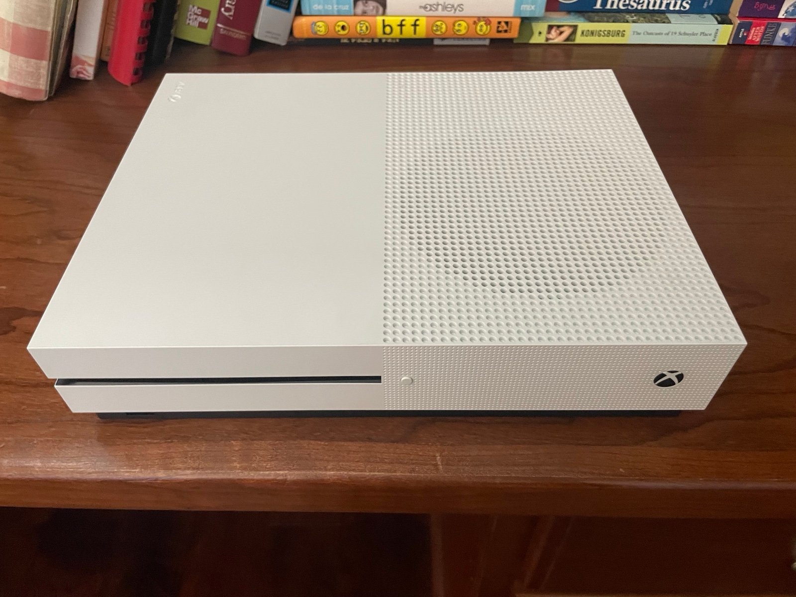 Xbox One S with controllers