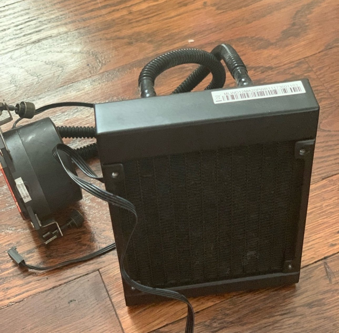 Cooler master masterliquid lite 120 CPU liquid cooler