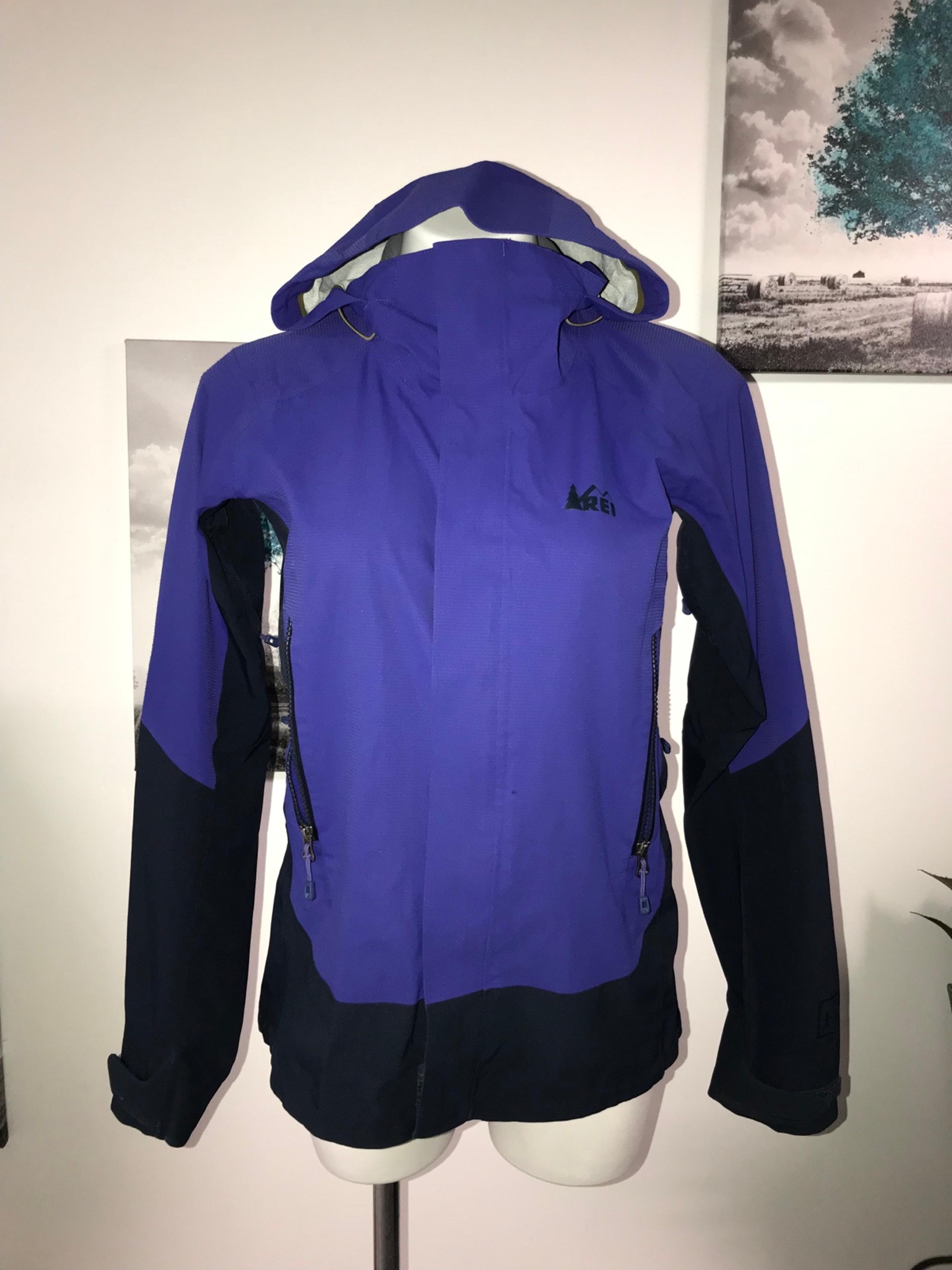 Rei E1 elements womens rain/windbreaker Jacket size 6 Great condition