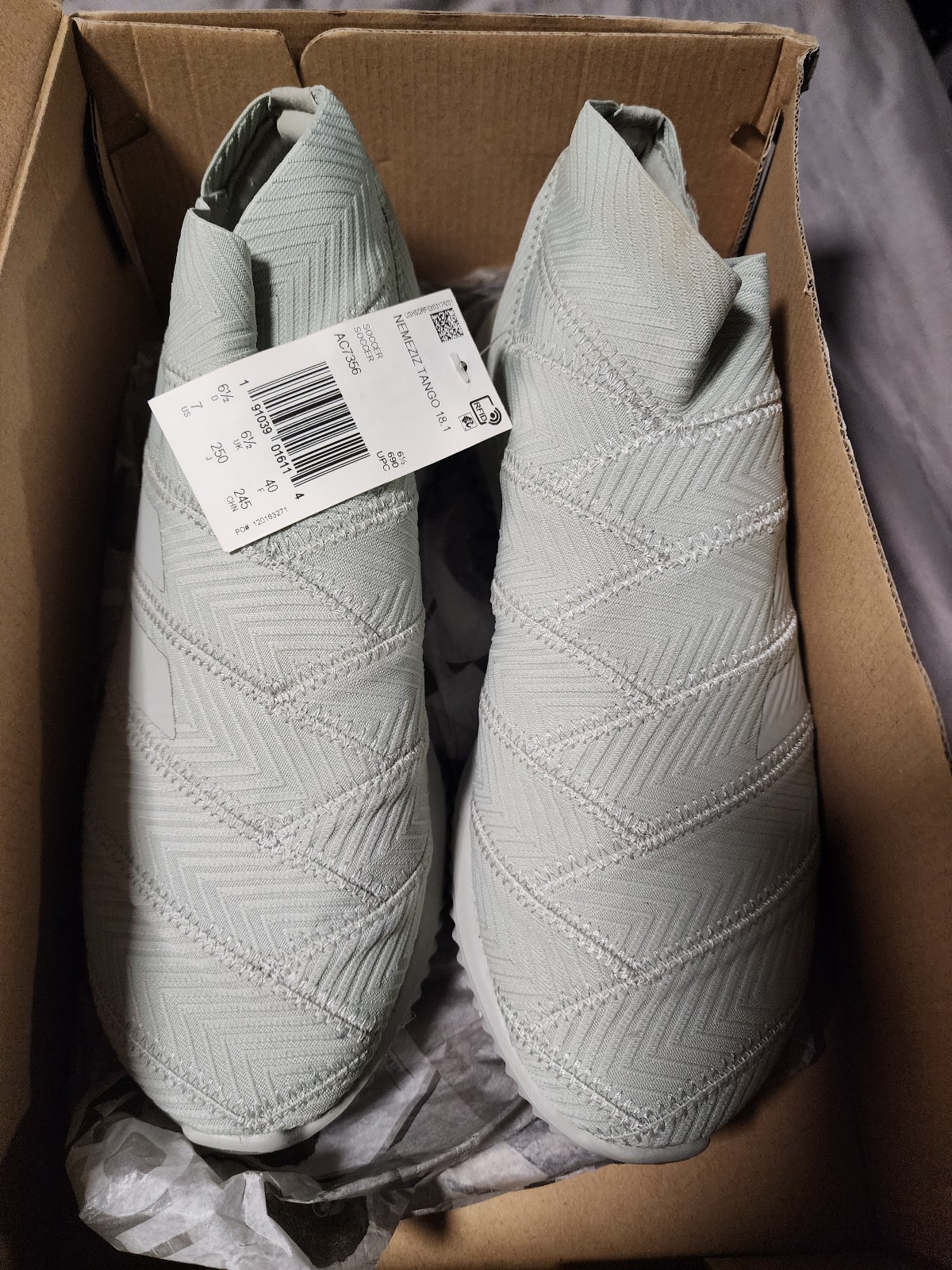 Nemeziz Tango 18.1 TR Size 7