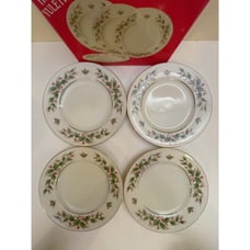 Japan Holly Yuletide Bread & Butter Plate -NIB