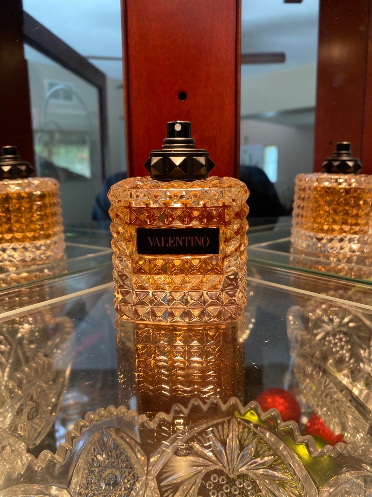 Valentino Donna Born in Roma Coral Fantasy 3.4 oz