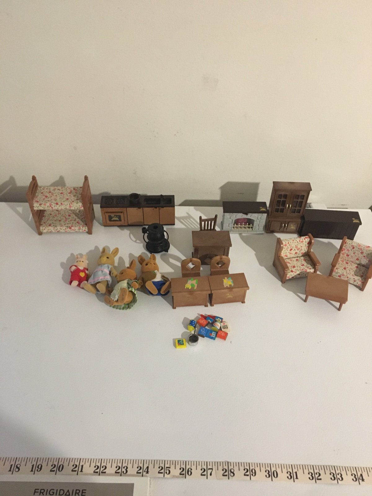 1986 Maple town - Calico critters￼ Bundle
