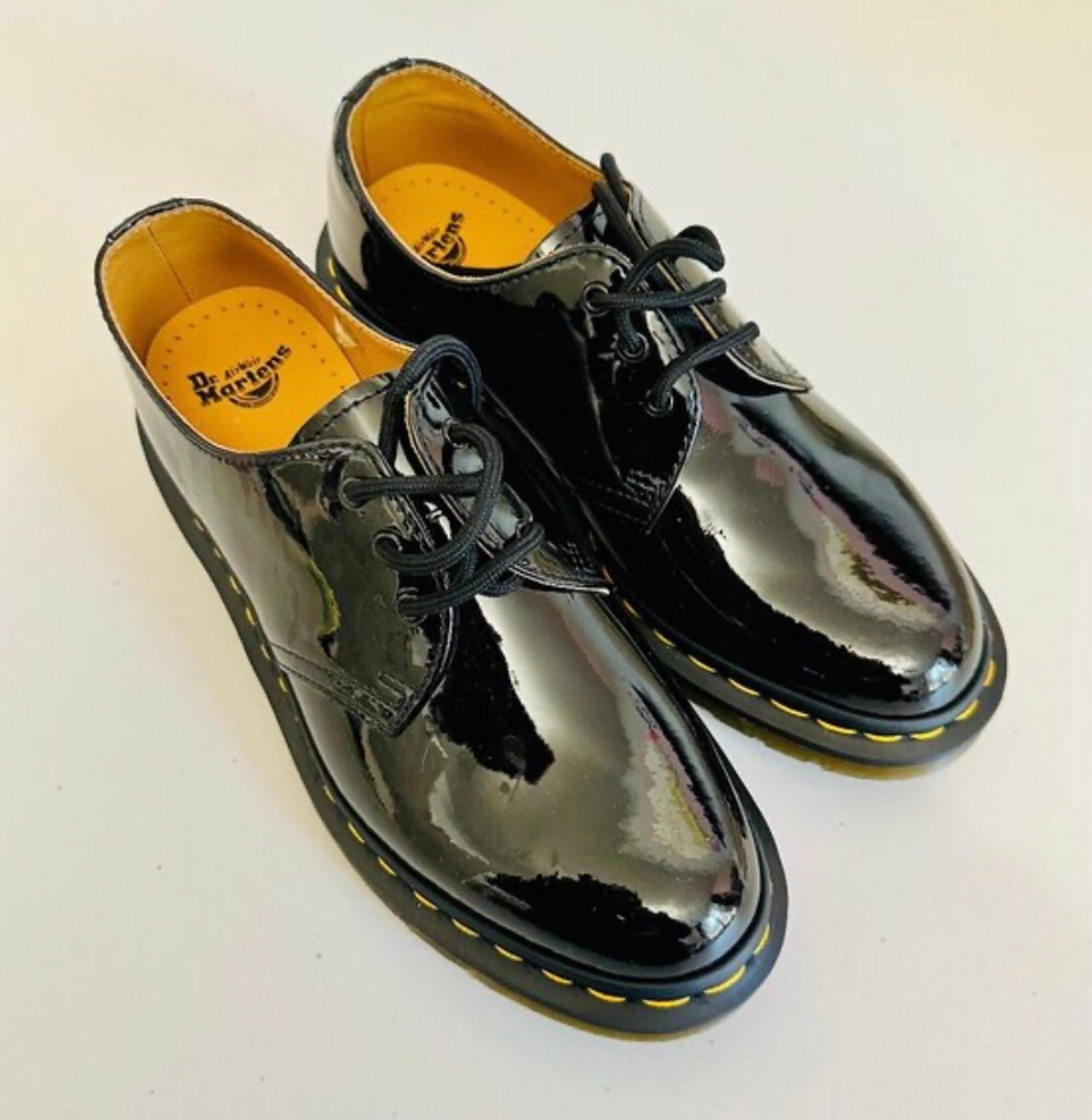 NWOB 3-Eye Oxford DR. MARTENS 10084 AIRWAIR PATENT LEATHER BLACK OXFORD SHOES