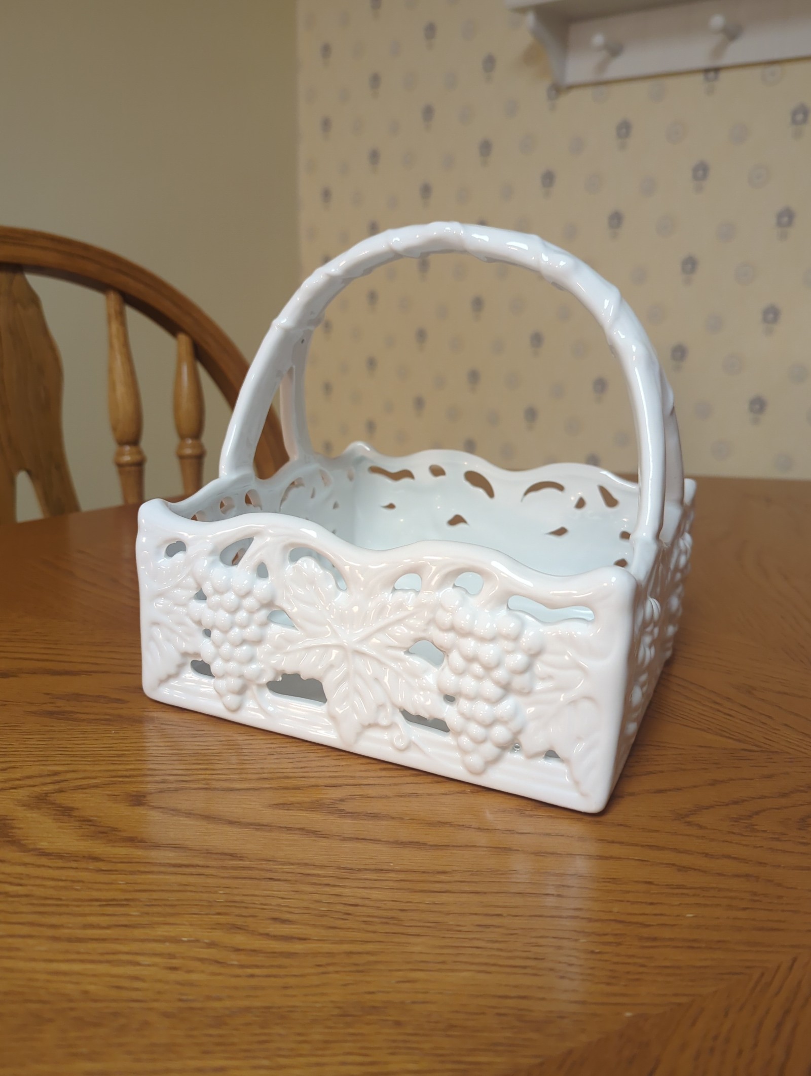 Basic Porcelana ceramic basket