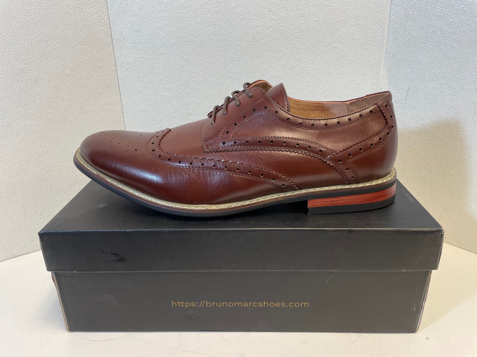 Men's Classic Modern Oxford Wingtip Lace Up Dress Leather Shoes Sz 12 Brown NEW