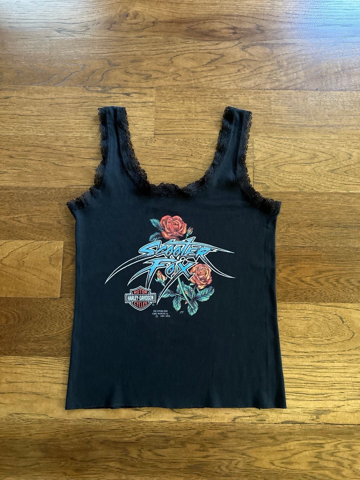 Vintage 1991 Harley Davidson Scooter Fox 3D Emblem Lace Tank Top