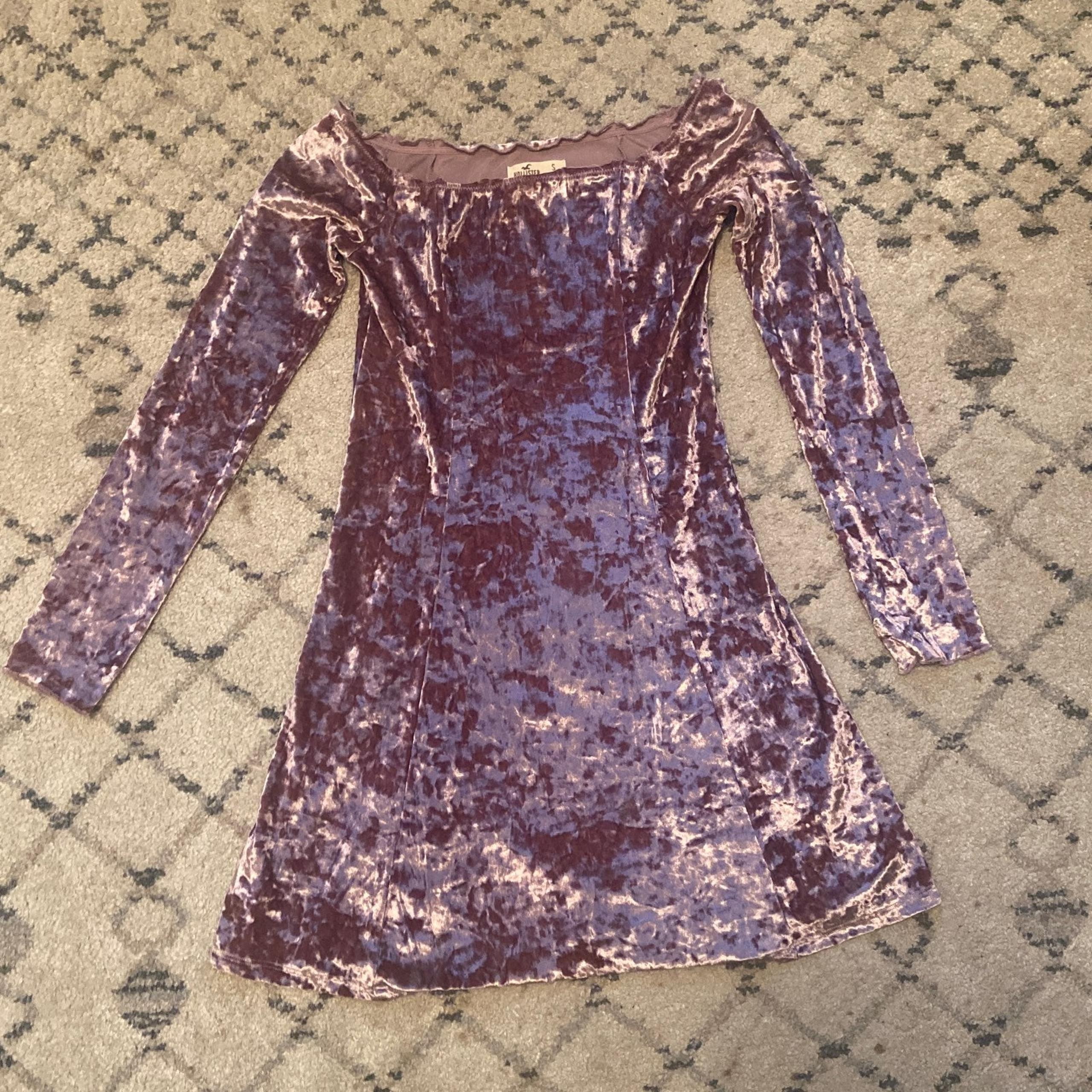 Hollister crushed velvet Dress