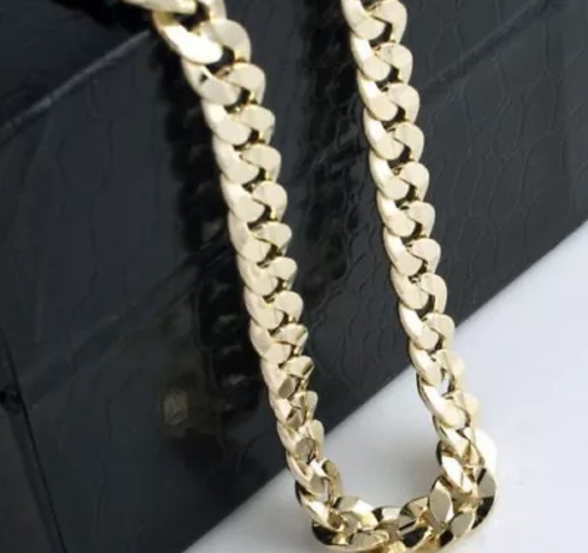 Mens 14k Yellow Gold Plated 24in Cuban Chain Necklace 10mm
