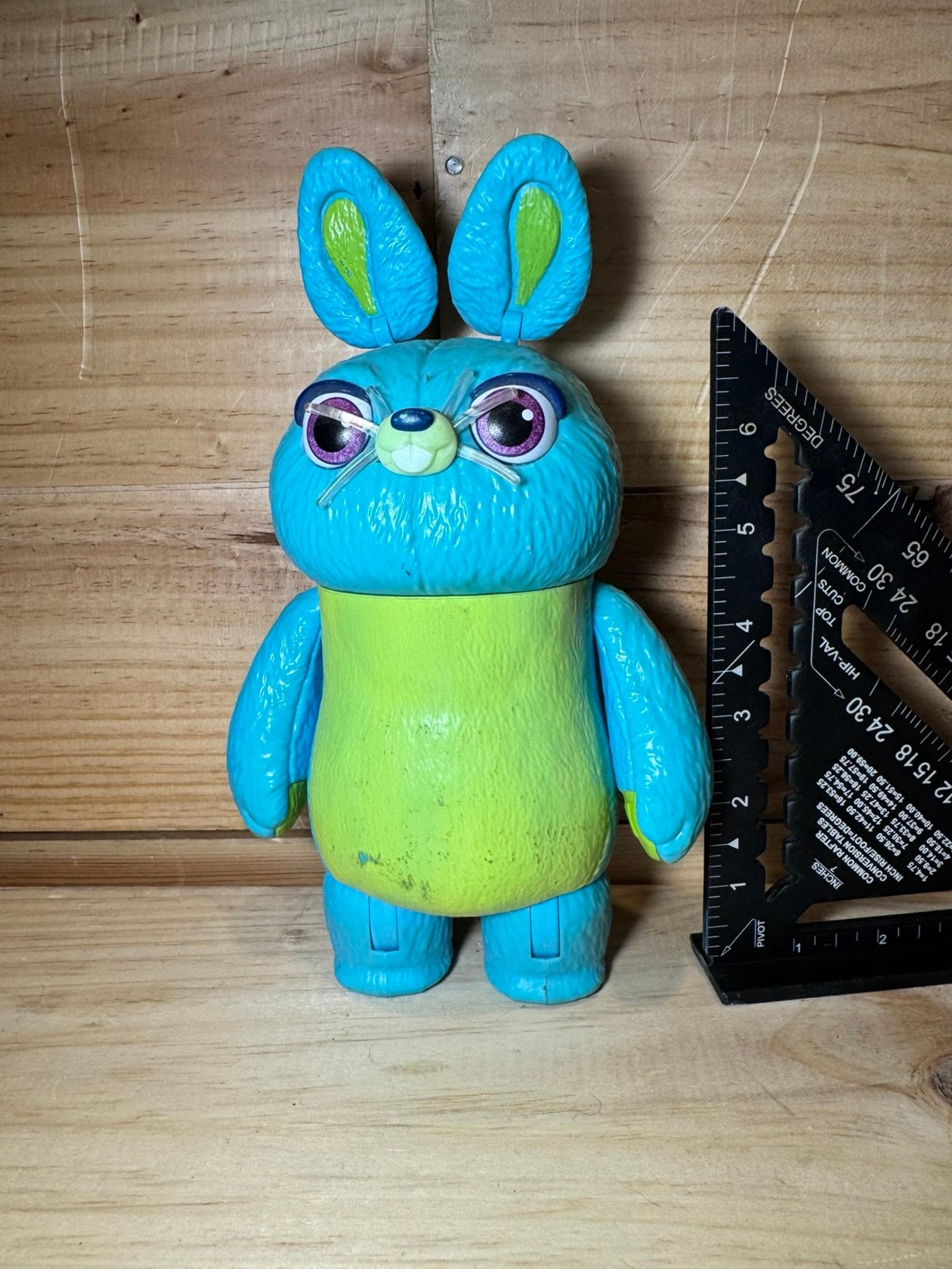 Toy Story 4 Disney Pixar Bunny (9") Action Figure Posable
