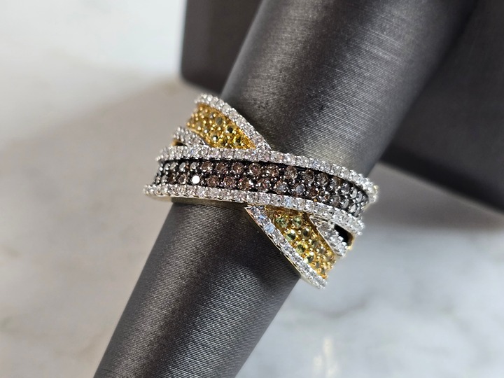 Womens Estate 14K Yellow Gold Sapphire White Chocolate Diamond Ring 6.8g E3805