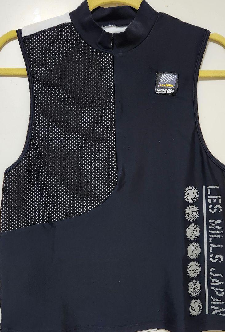 LES MILLS JAPAN Body Combat Sleeveless Shirt