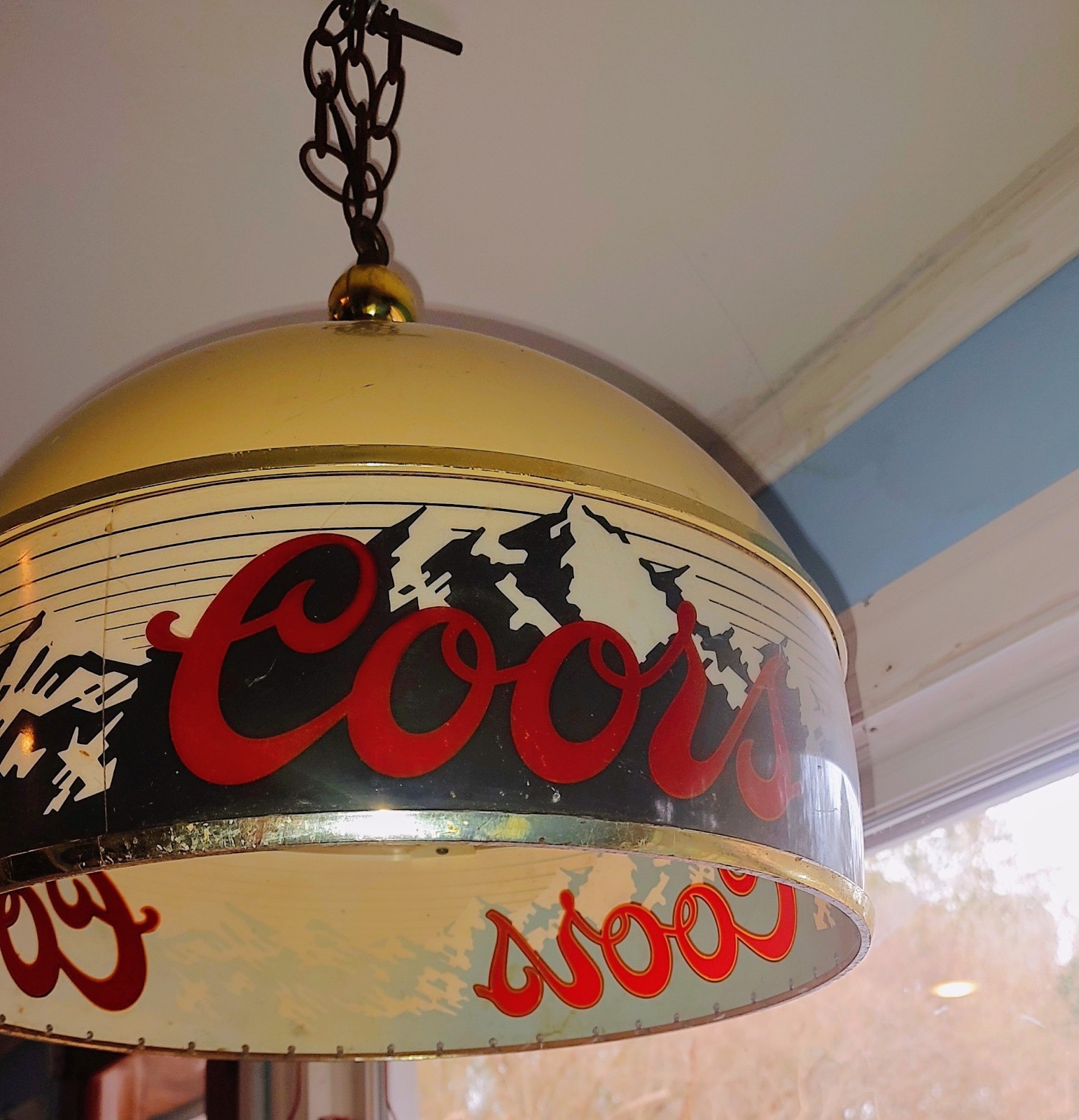VTG Adolph Coors Company 1980 Beer Pool Billiard Poker Hanging Light Lamp
