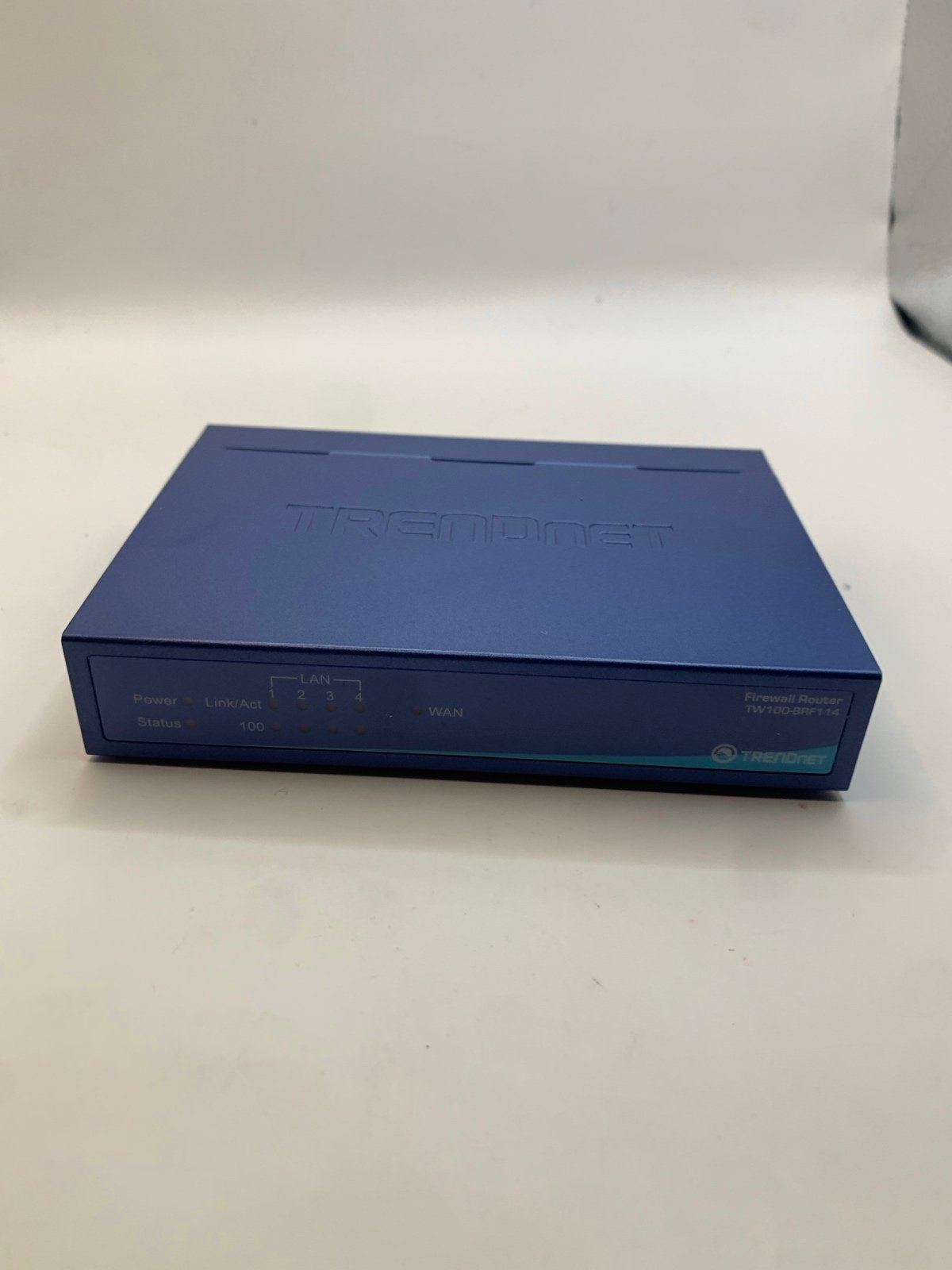 Trendnet 4-Port Firewall Router TW100-BRF114 (Version B1.xR)