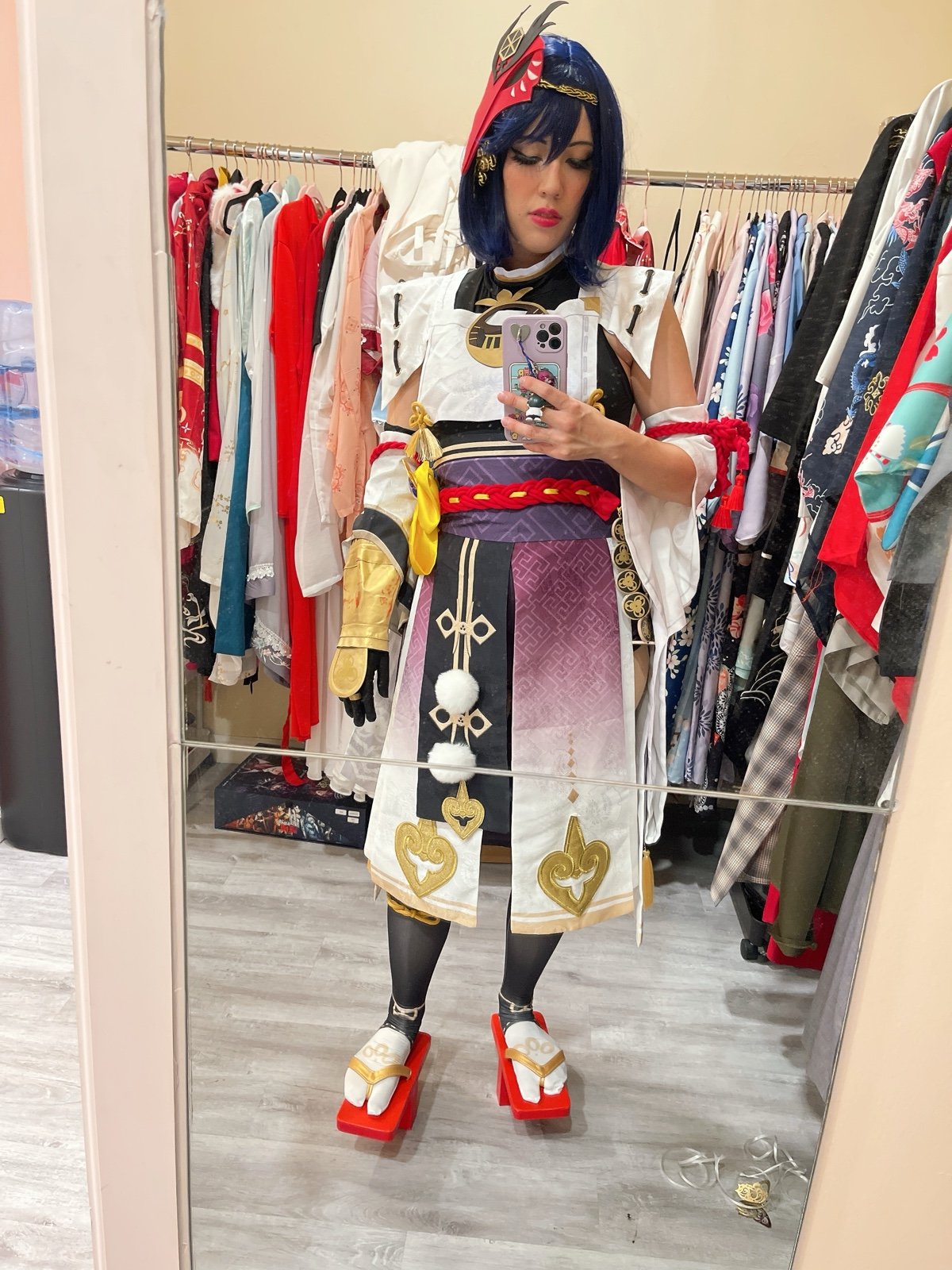 kujou sara cosplay from genshin impact