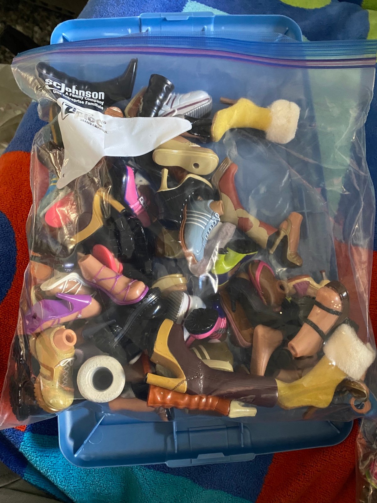 bratz dolls Lot