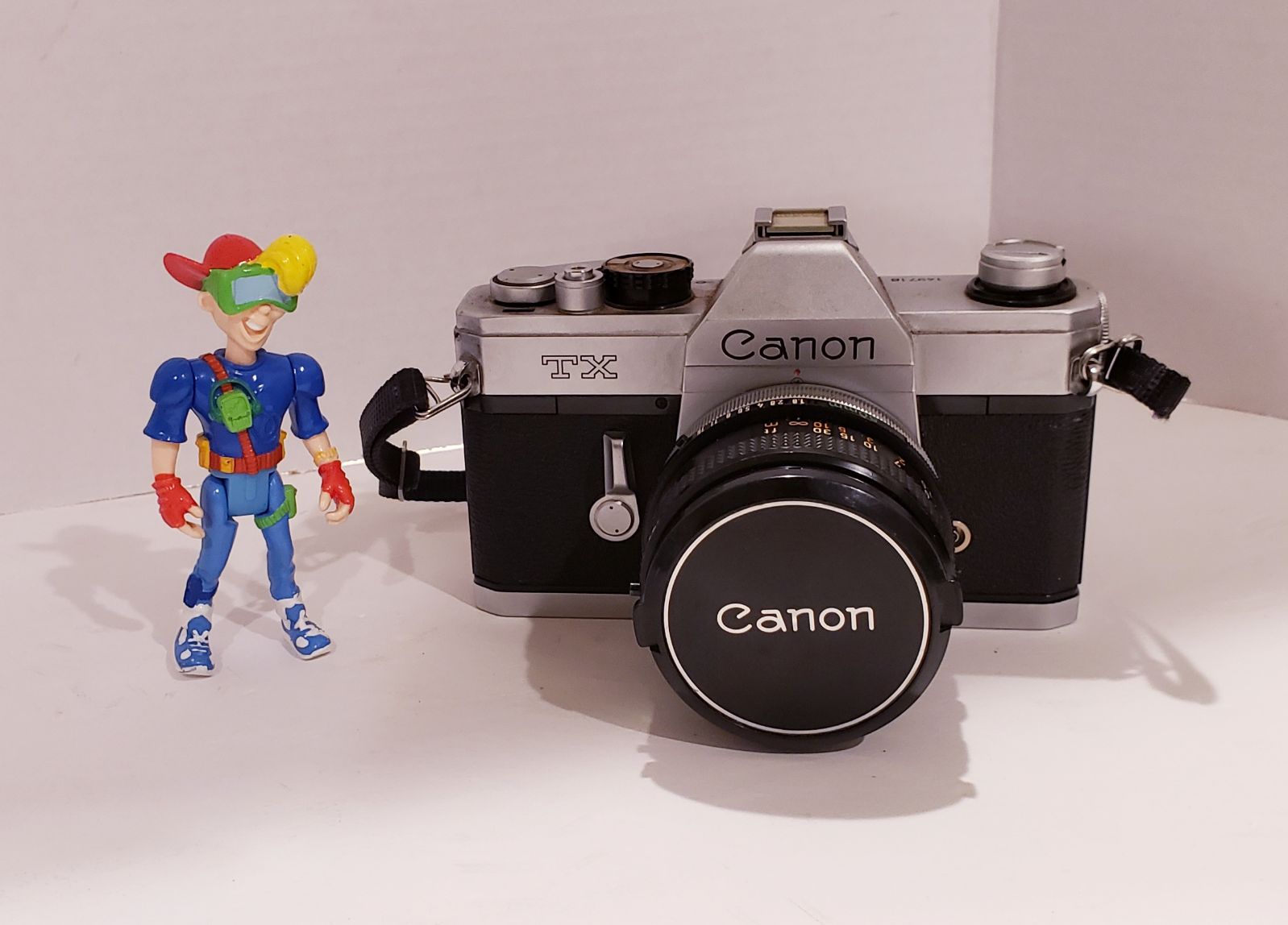 Canon TX 35mm SLR Film w/50mm