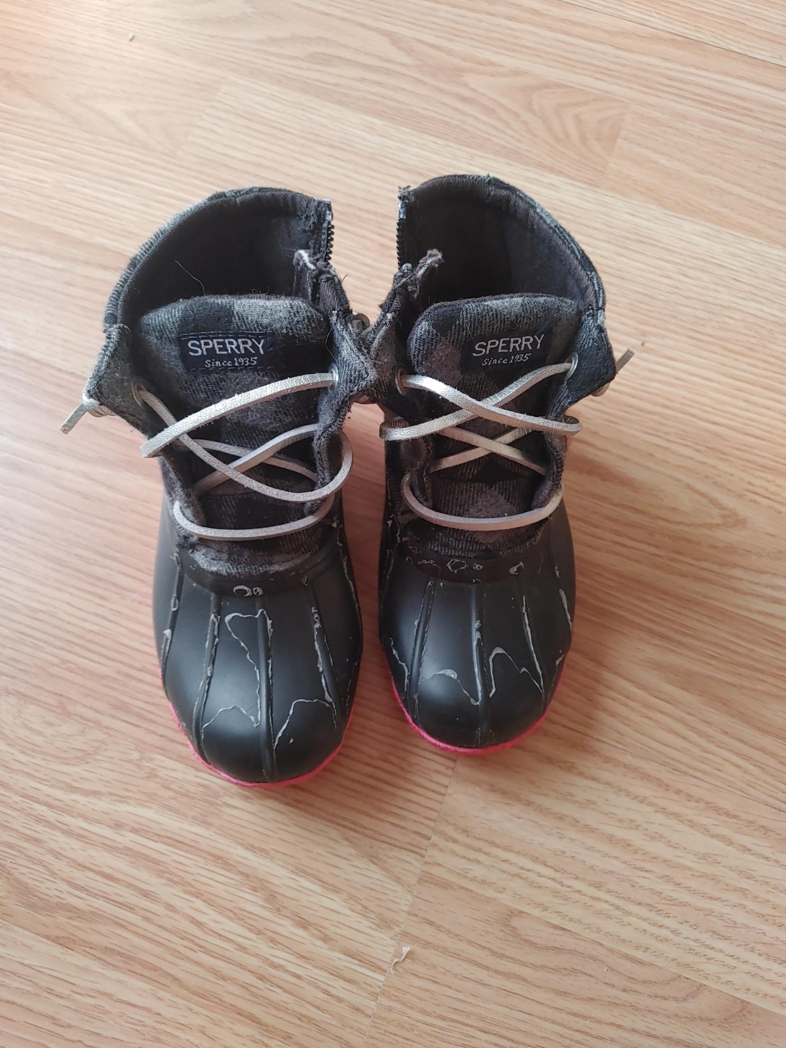 Sperry boots