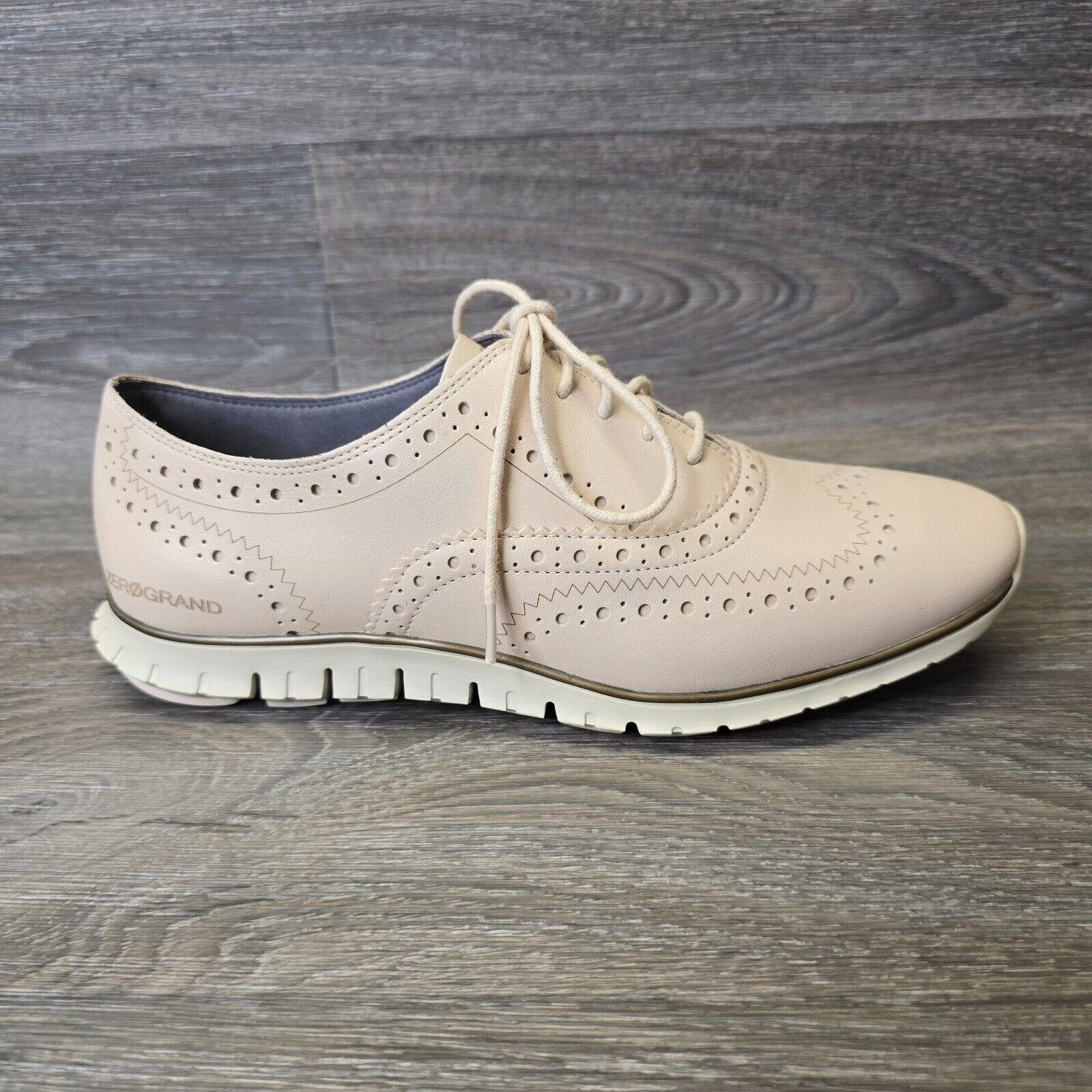 Cole Haan Zerogrand Wingtip Oxford Shoes Womens 7 B Brazil Sand Leather READ