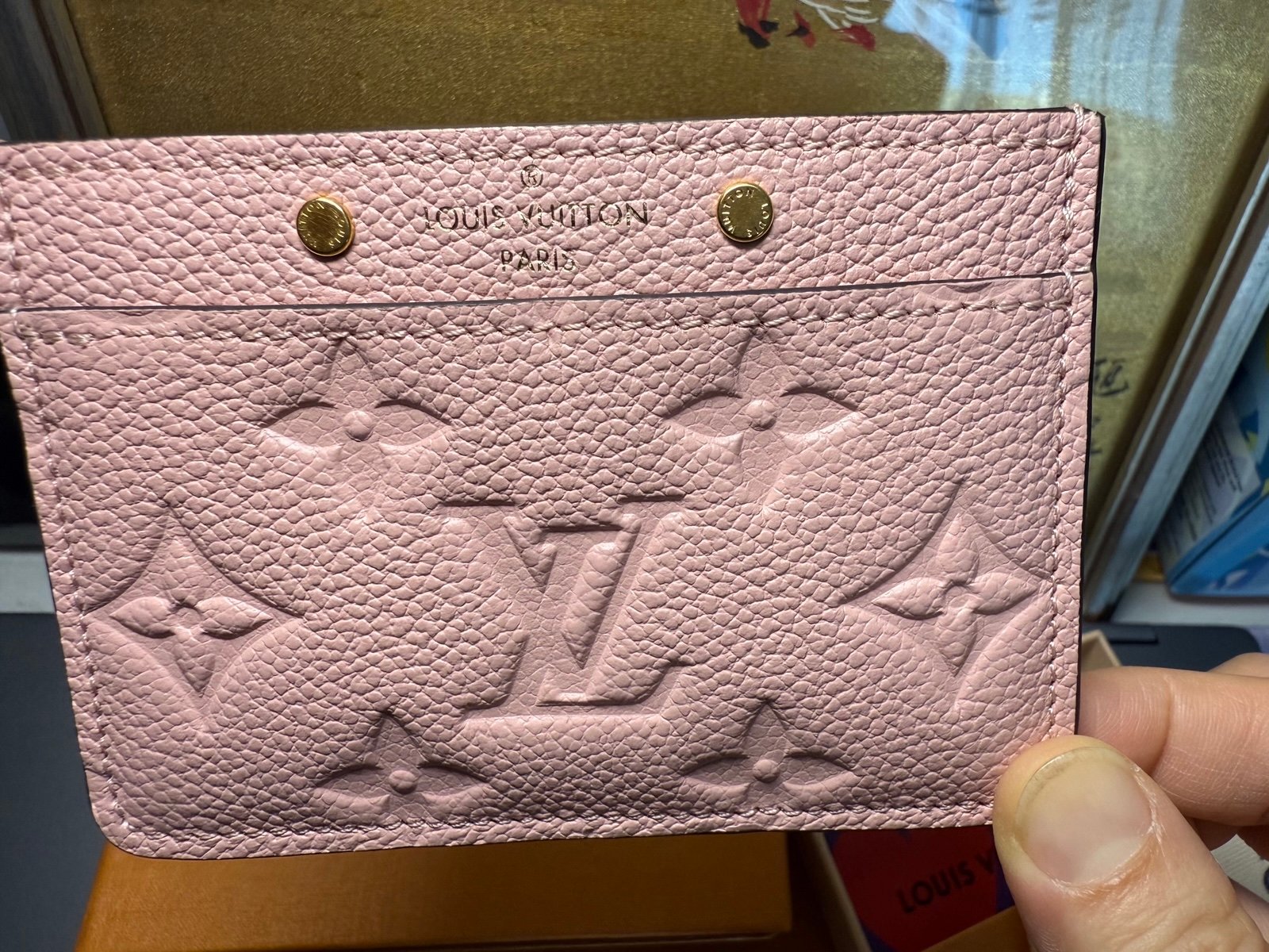 FINAL PRICE! NEW with box Louis Vuitton leather cardholder