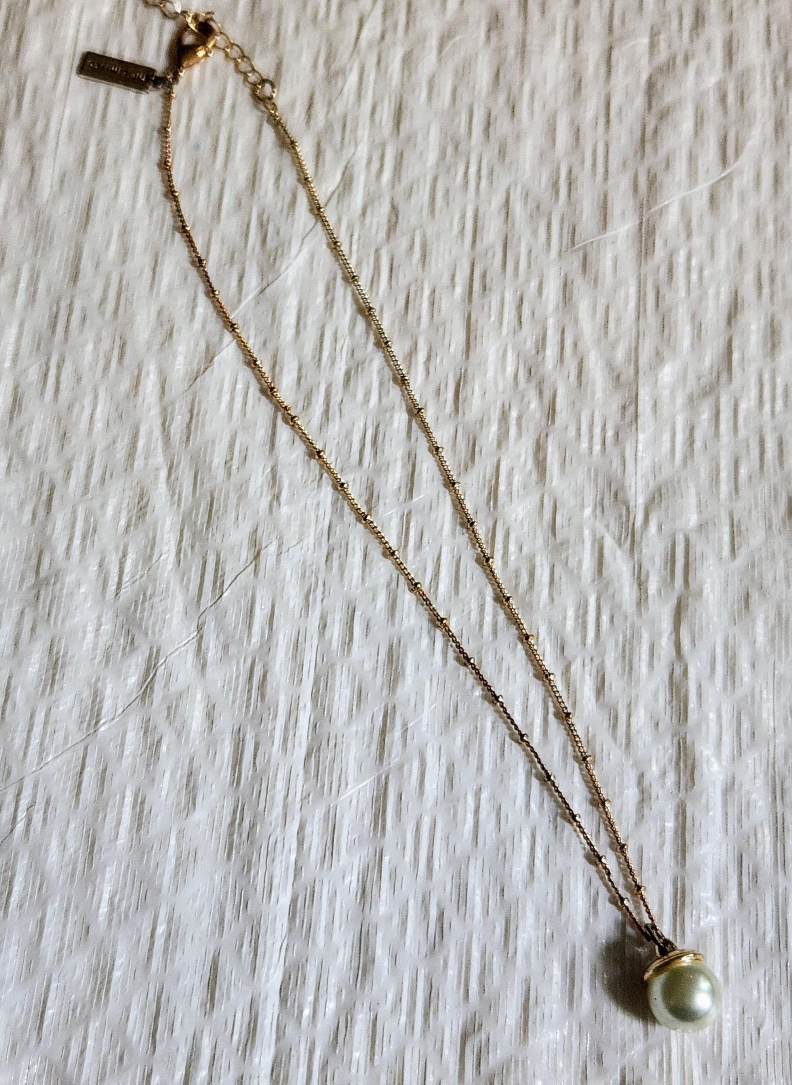 Goldtone Necklace w. Pearl Pendant by the Limited