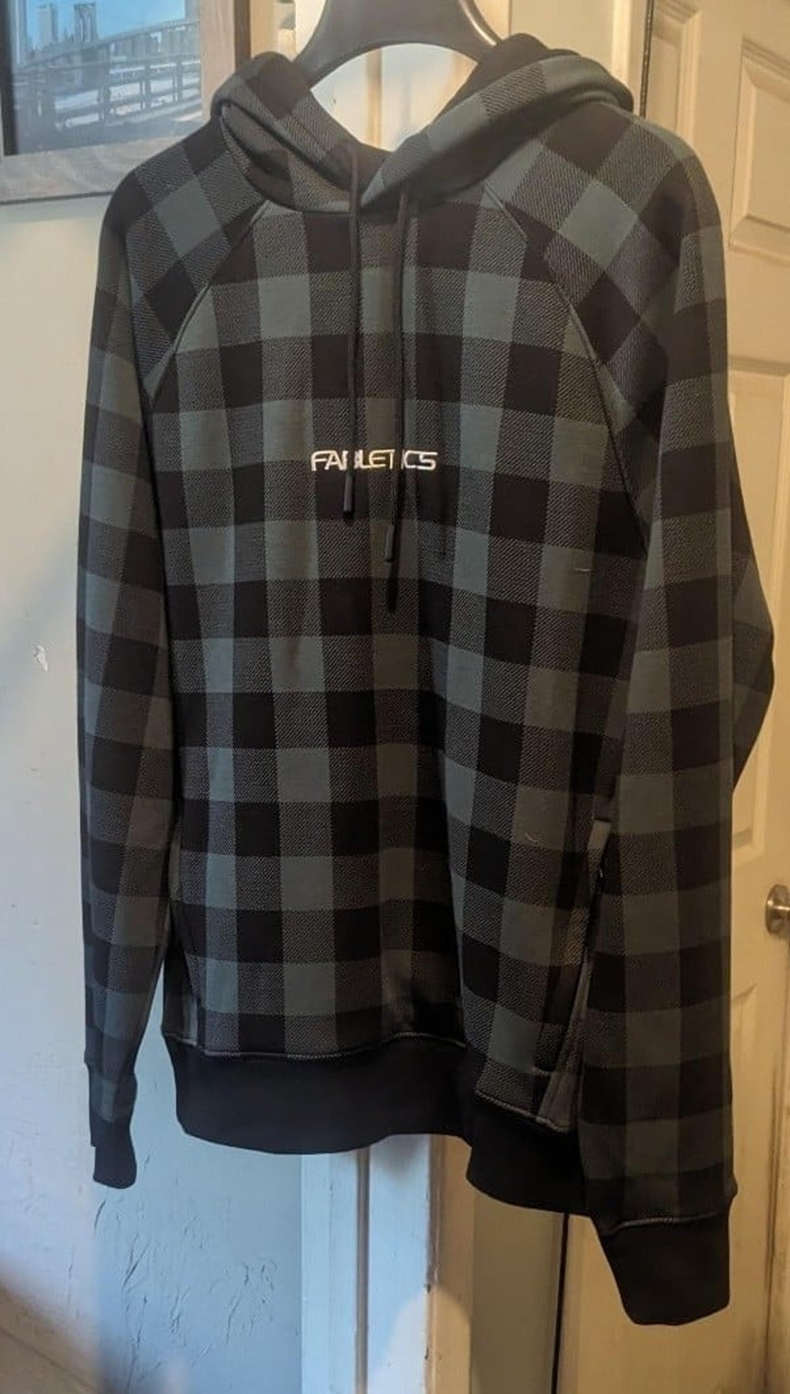 FABLETICS The Go-To Men's Hoodie Size XS. NWNT