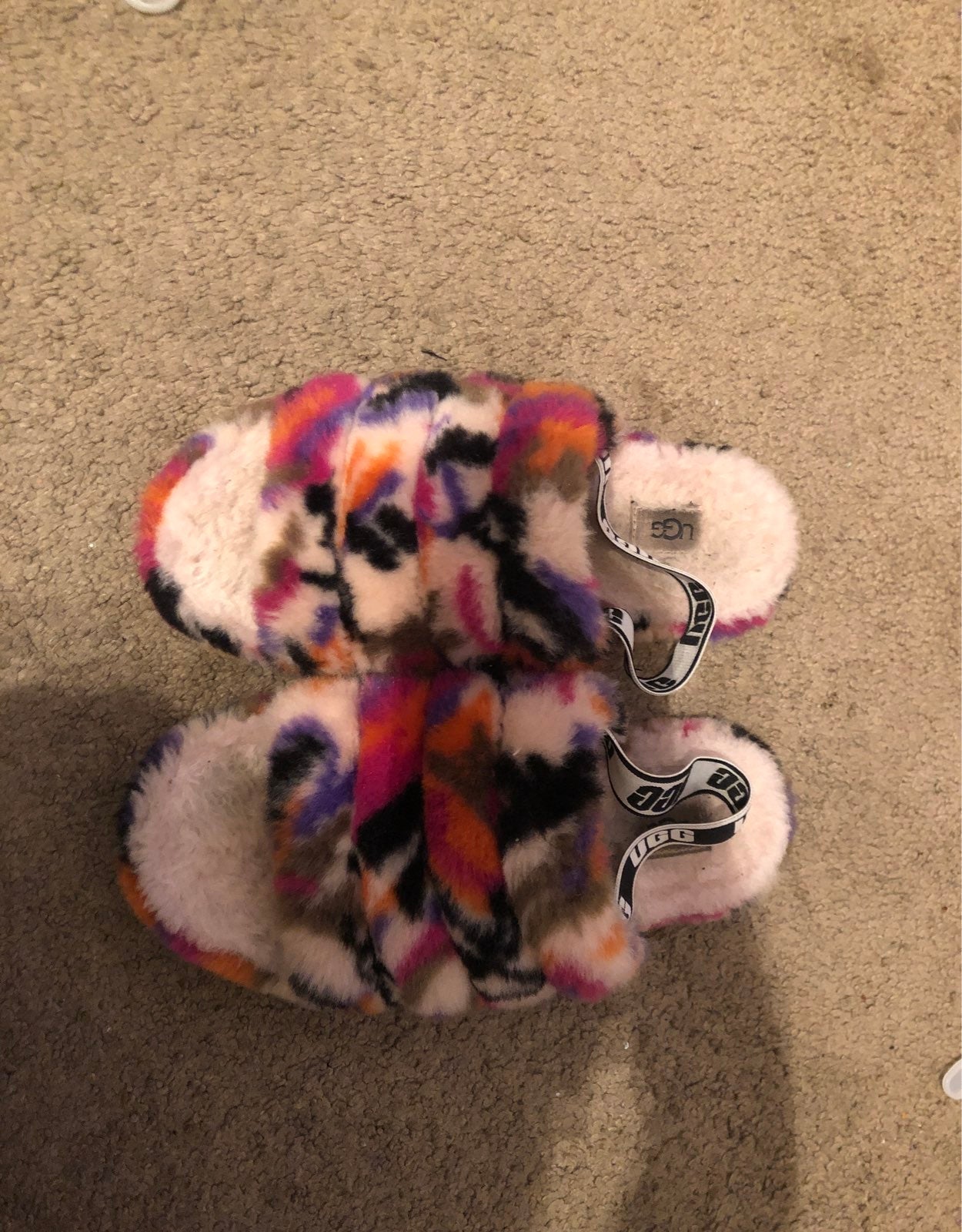 slippers