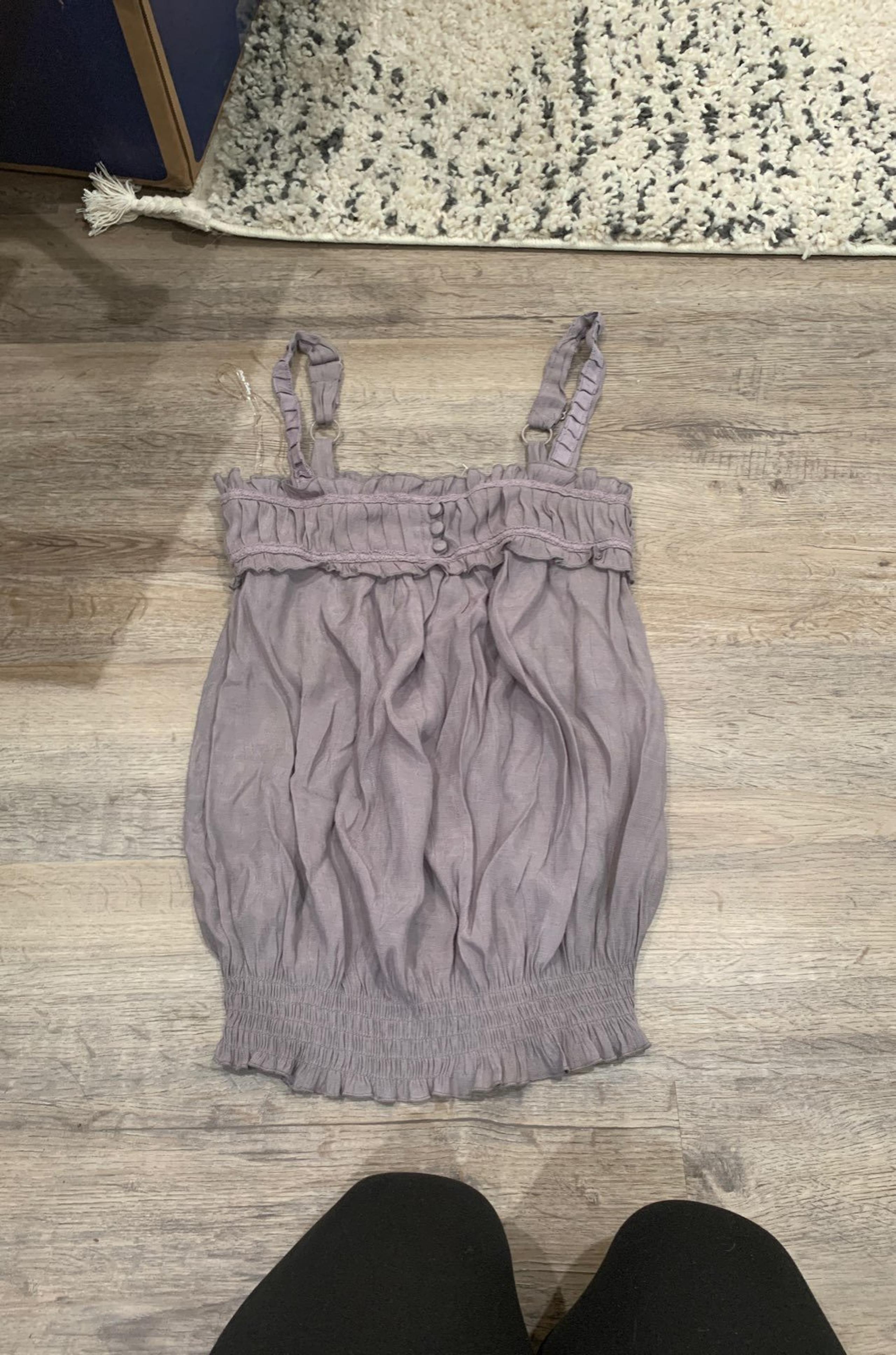 Grey tank top