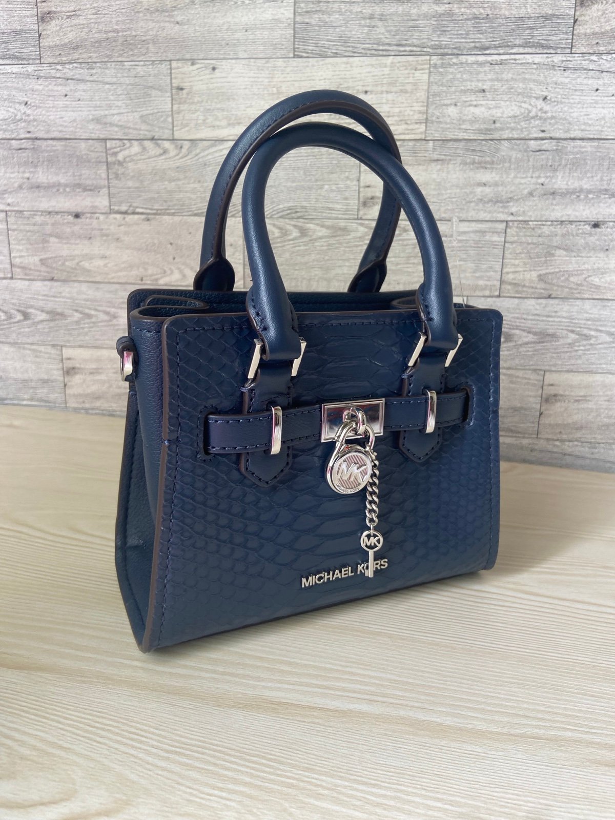 navy michael kors crossbody