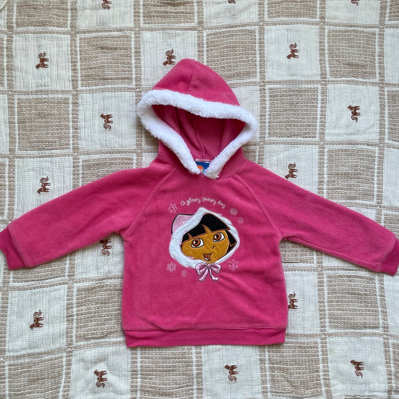 Vintage Y2K (2007) Nick Jr. Winter Dora Hoodie