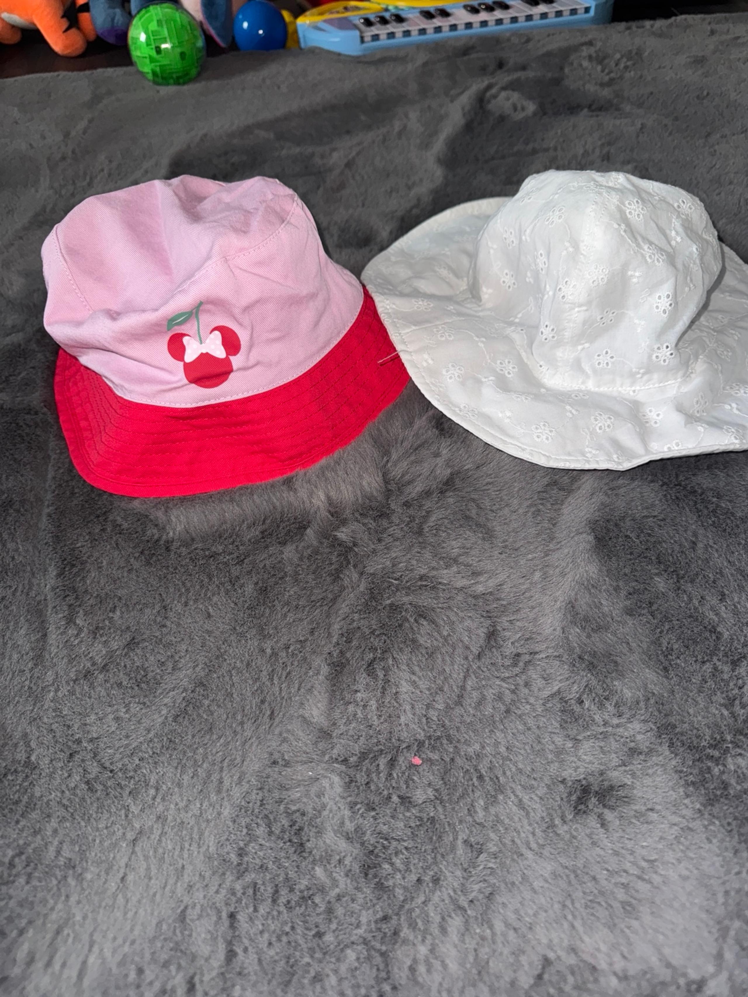 2 hats size 12- 18 months