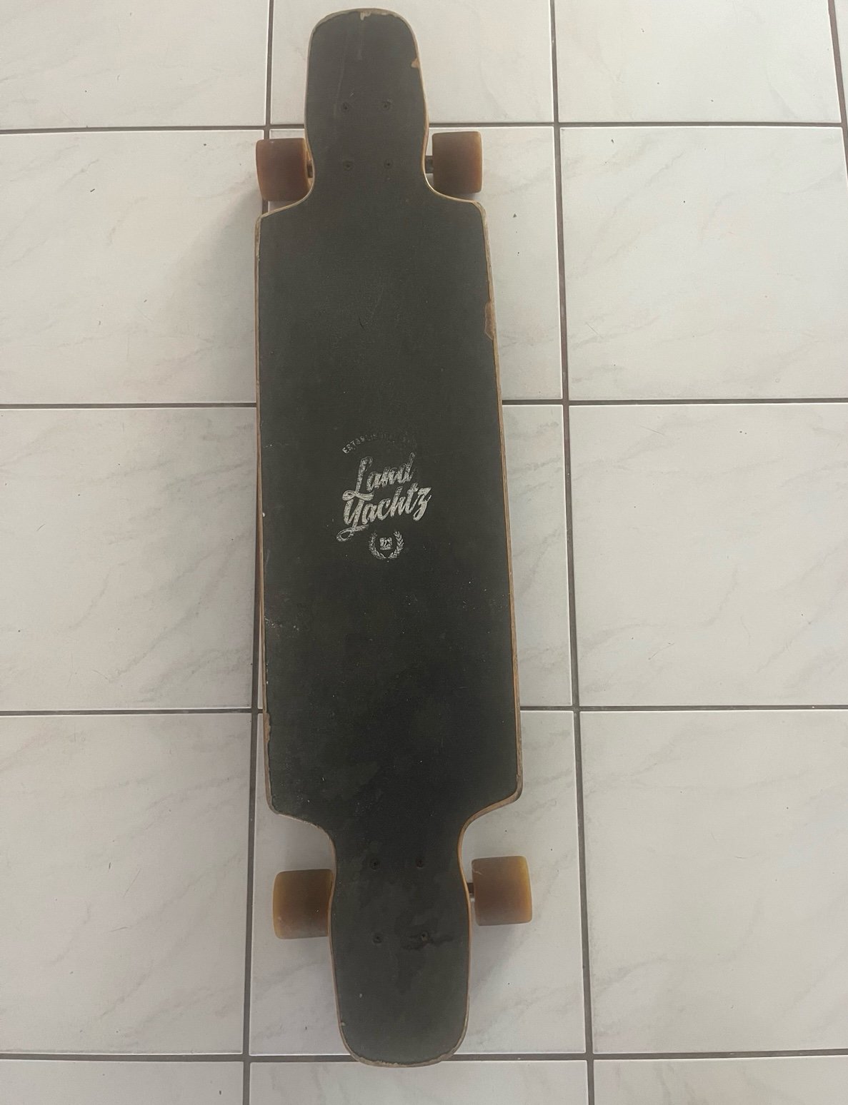 Landyachtz Complete Skateboard
