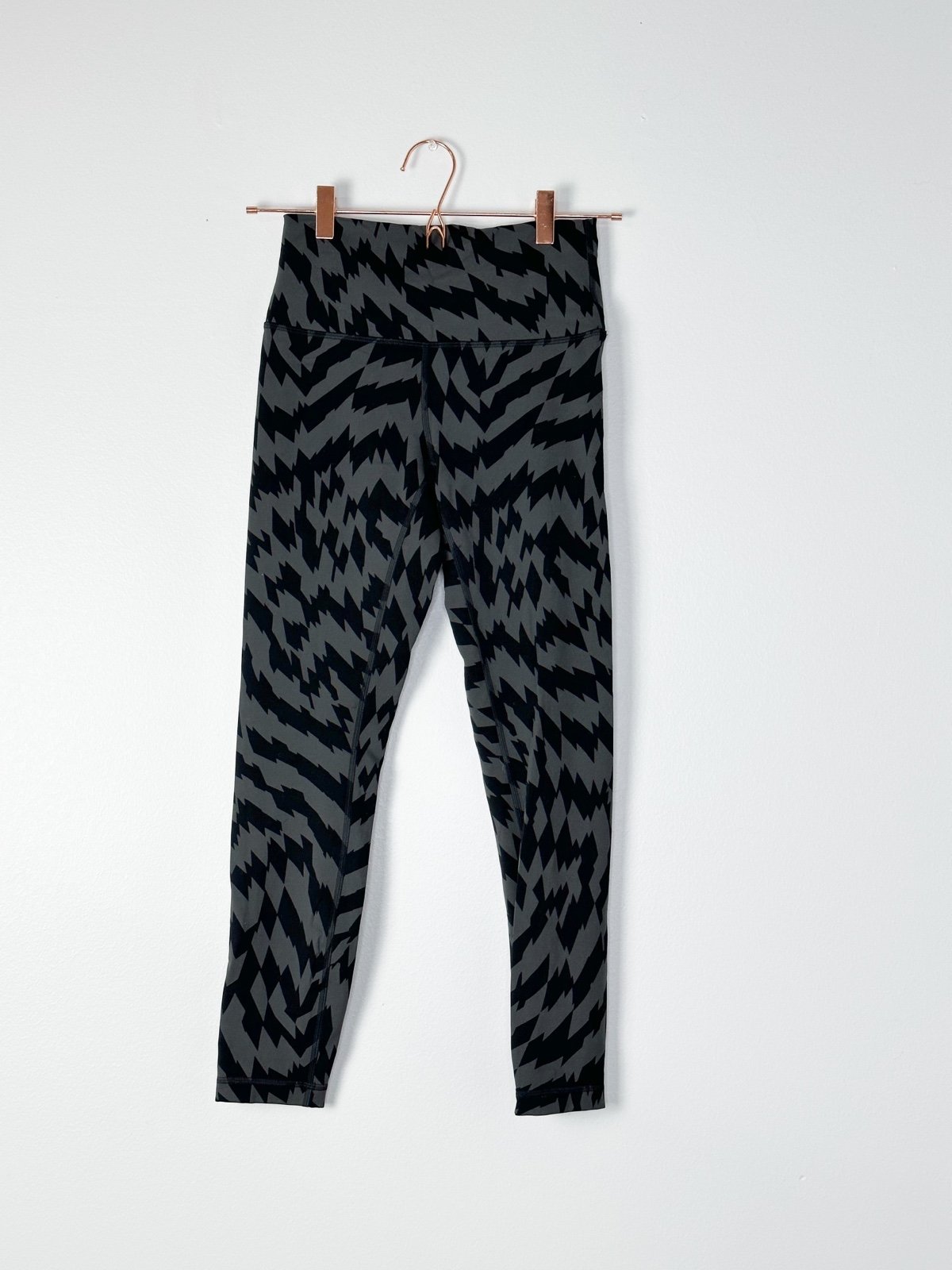 Lululemon Athletica Wunder Train 25” Leggings Printed Black Grey size 6