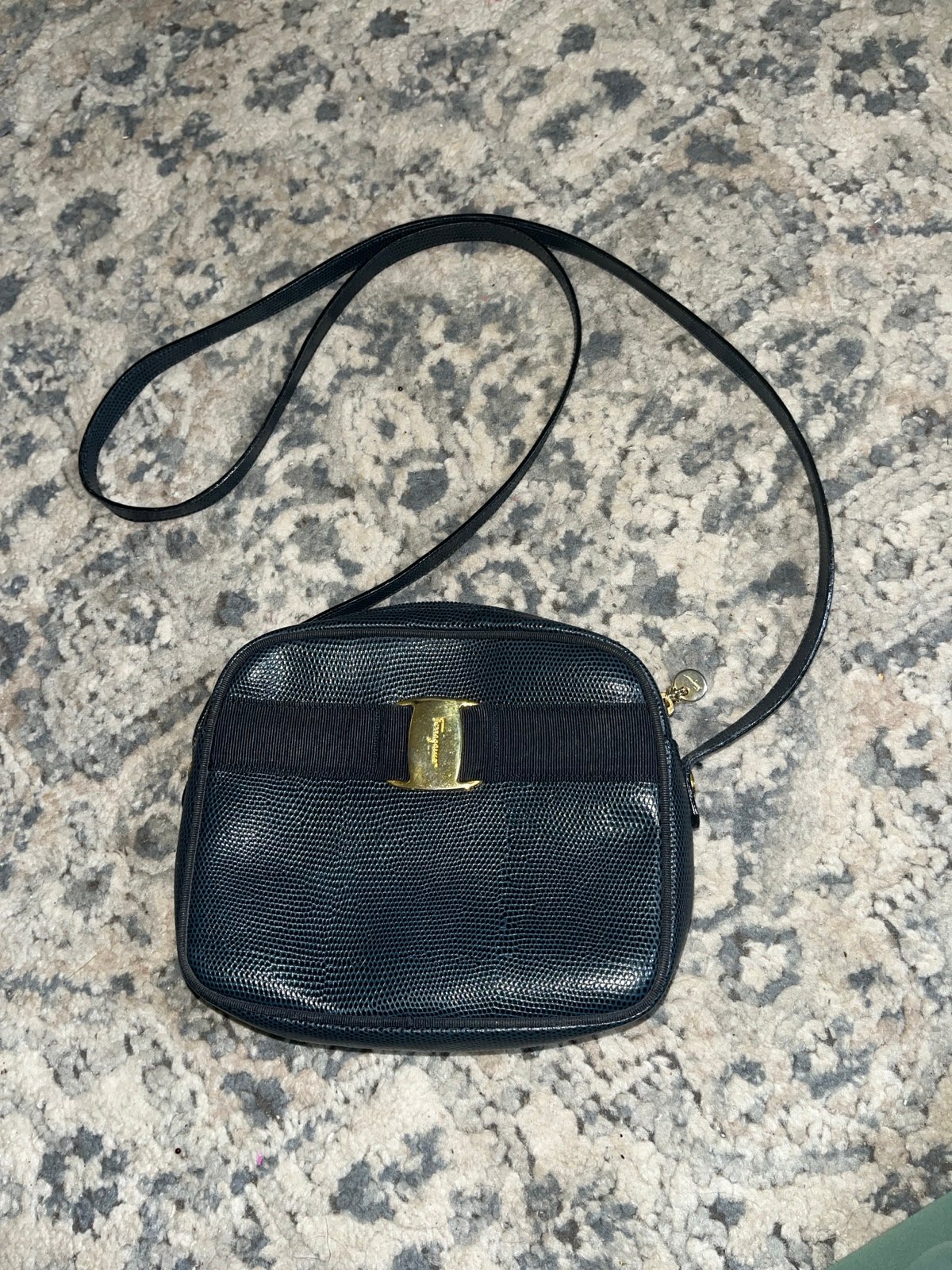 Vintage Salvatore ferragamo crossbody