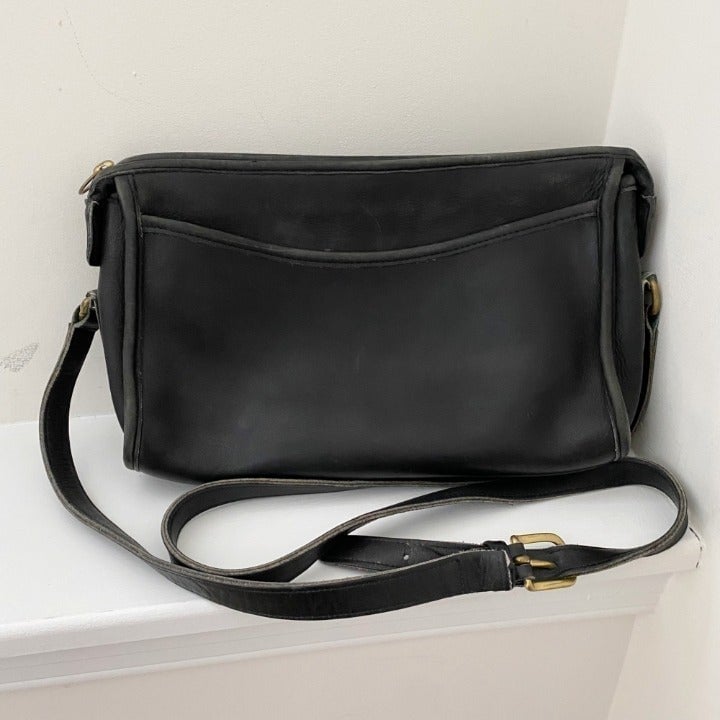 Vintage Coach Taylor Leather Shoulder Crossbody Bag 9944 Black USA