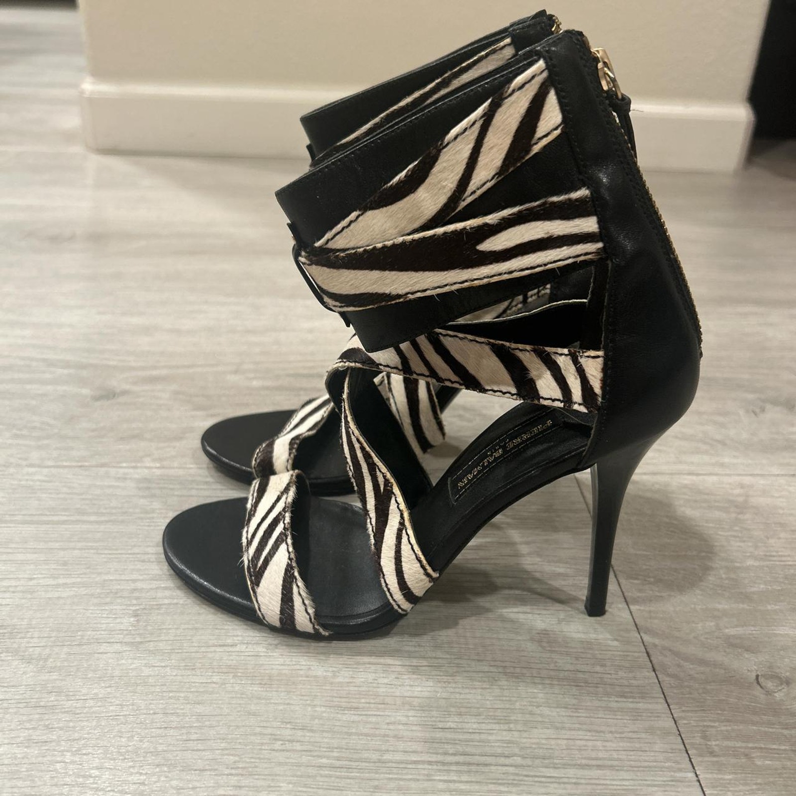 Pierre balmain ponyhair leather heels. Size 36