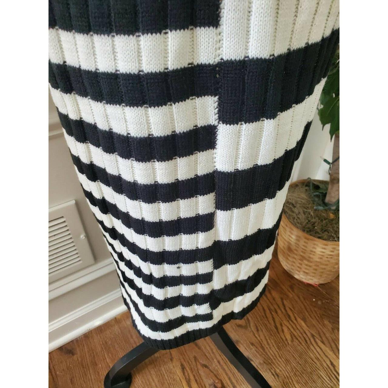 item photo #4