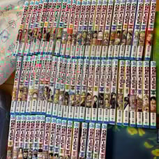 ONE PIECE volumes 1-67 set by Eiichiro Oda.