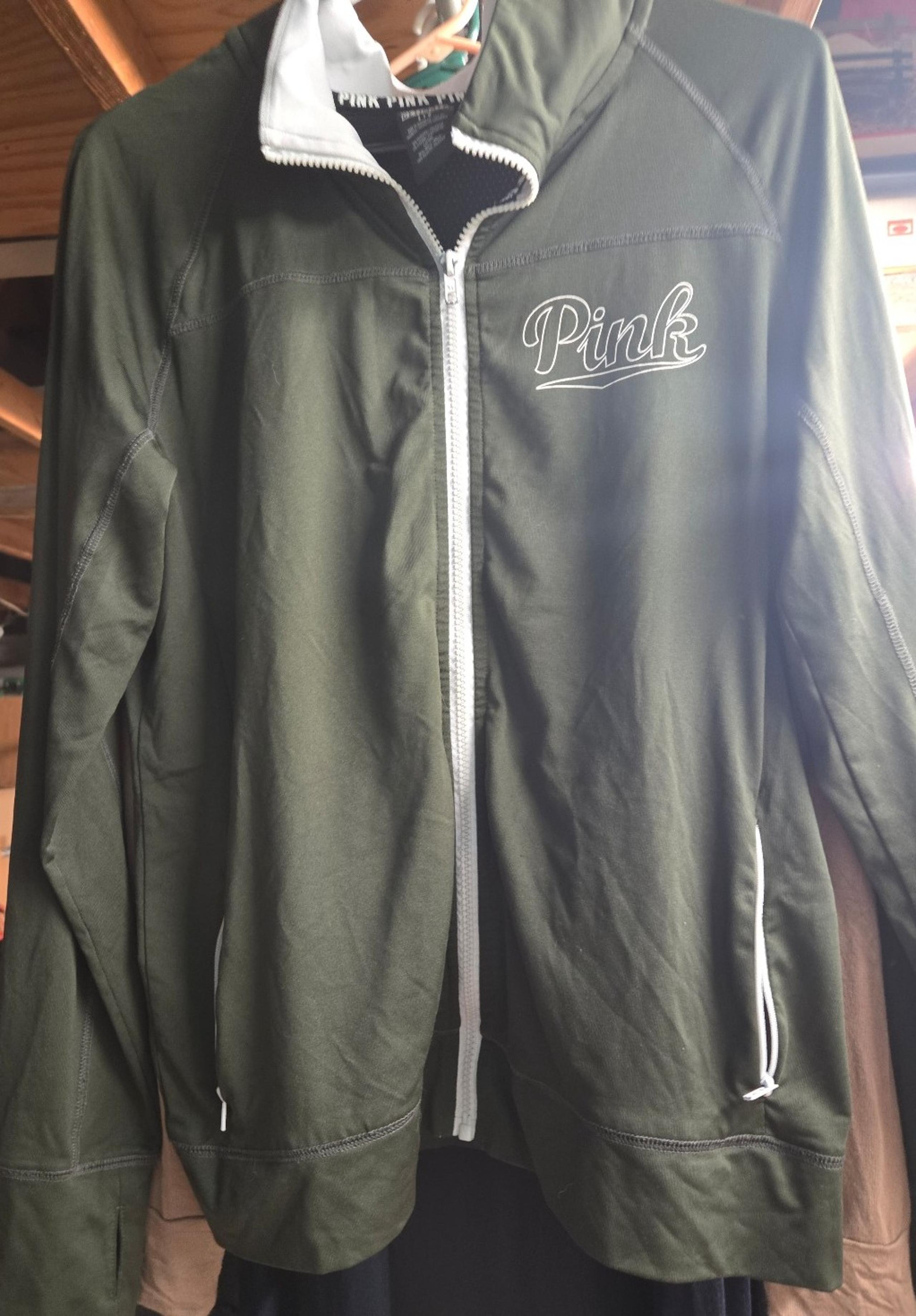Lightweight wind breaker