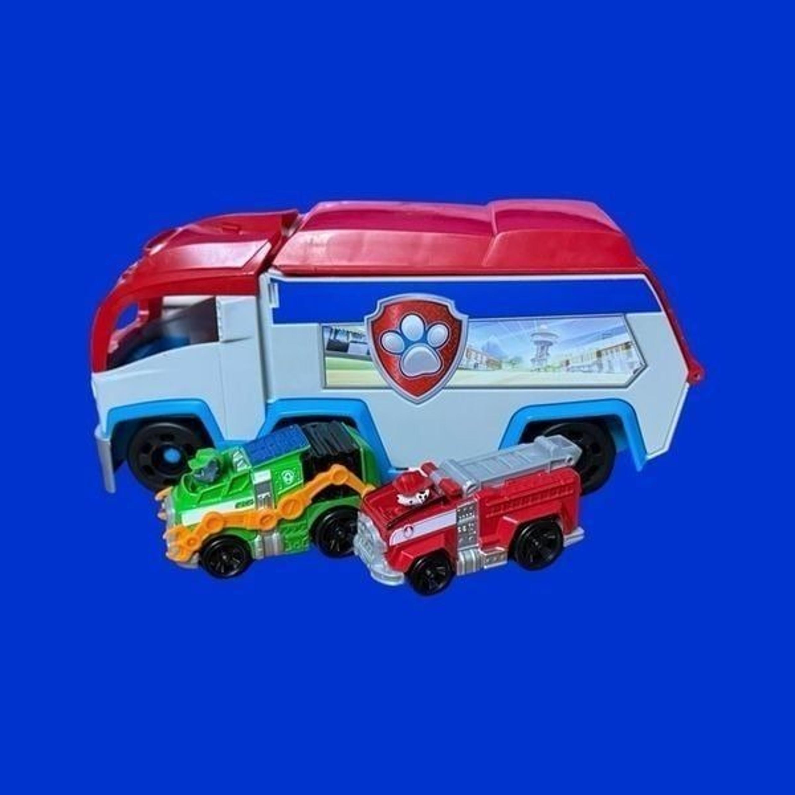PAW Patrol Pup Squad Paw Patroller Transforming Playset With 2 Diecast Cars