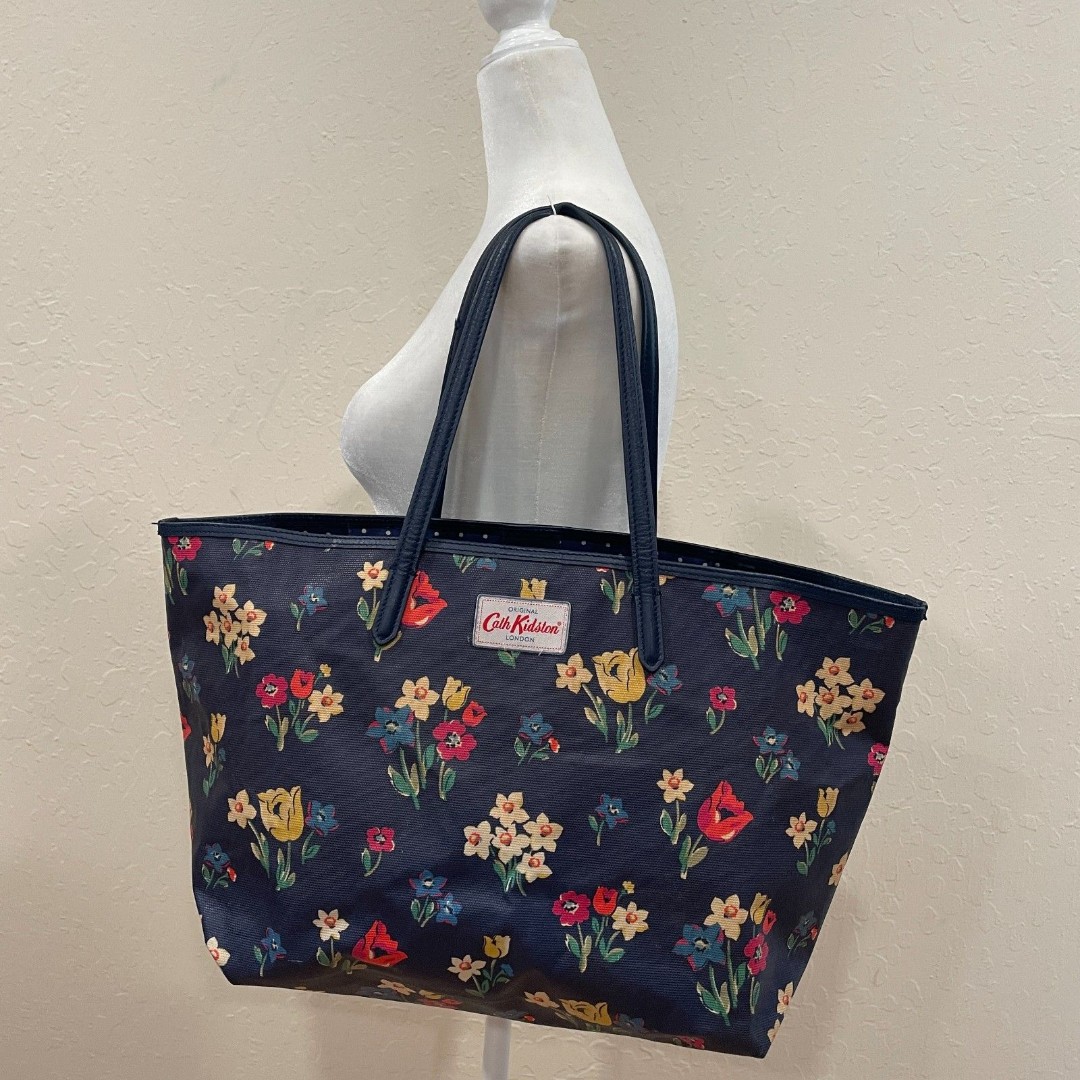 ~ Rare Cath Kidston XL Tote Floral Coated Bag 2 Handle Snap Lined Pockets Key