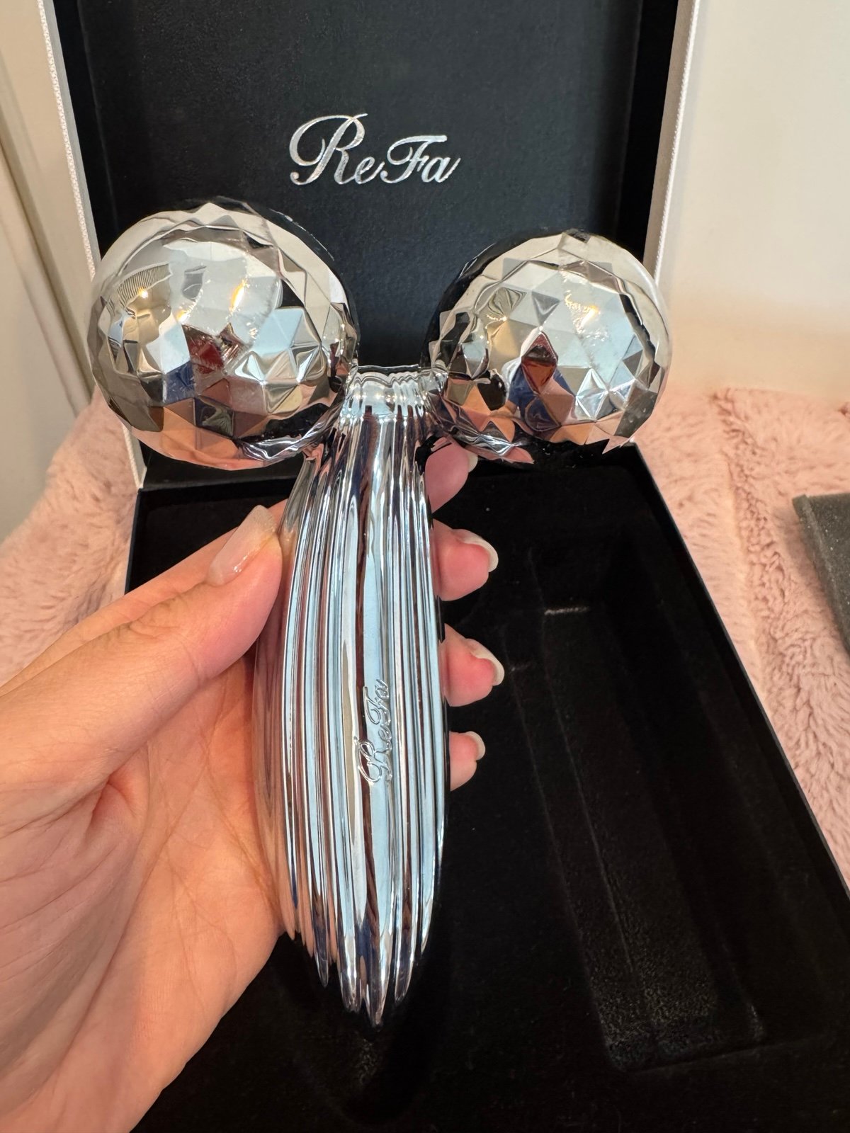 ReFa - Carat Ray Face & Body Massage Roller