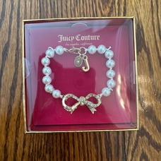Juicy couture bow charm bracelet